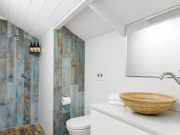 Starr Cottage - Byron Bay - Master Ensuite Bathroom