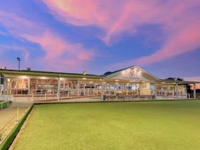 Cowra Bowling and Recreation Club
