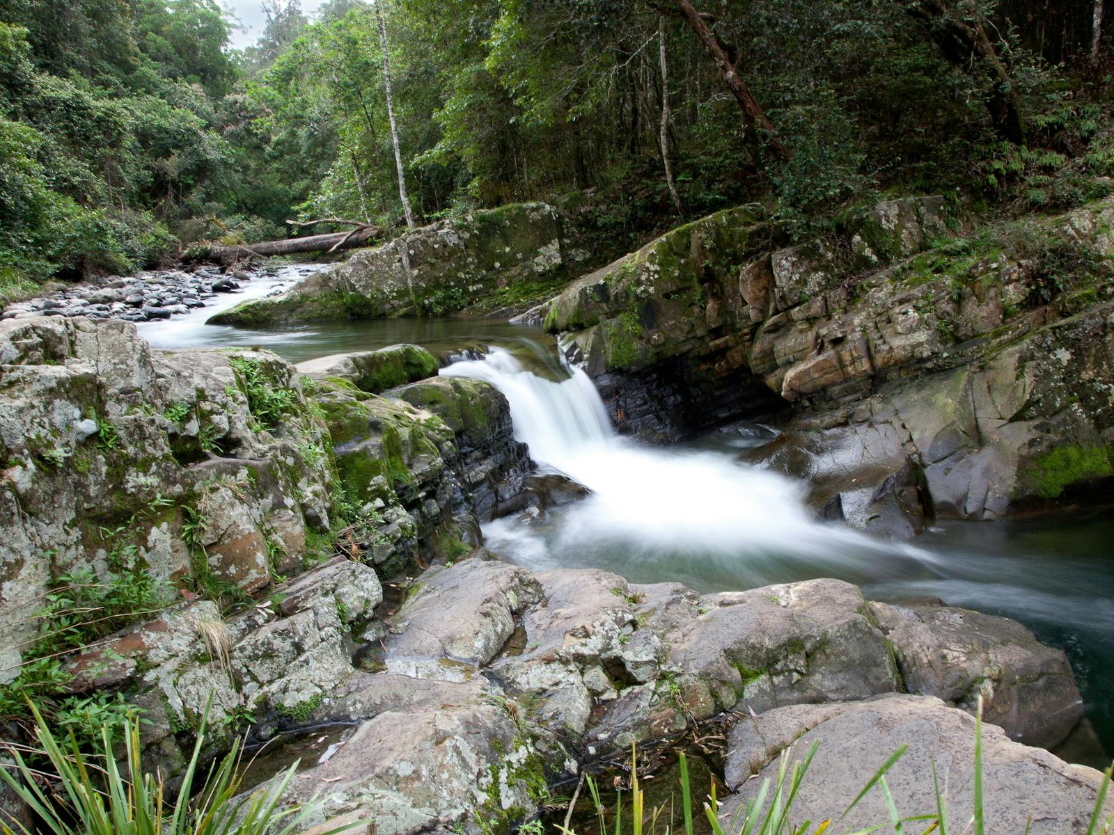 Kaskaden des Allyn River bei Ladies Well
