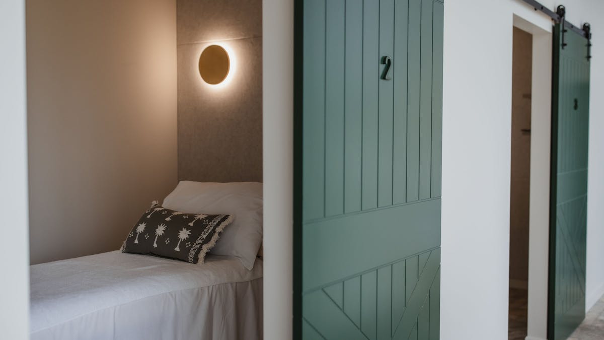 Soak Bathhouse West End spa massage