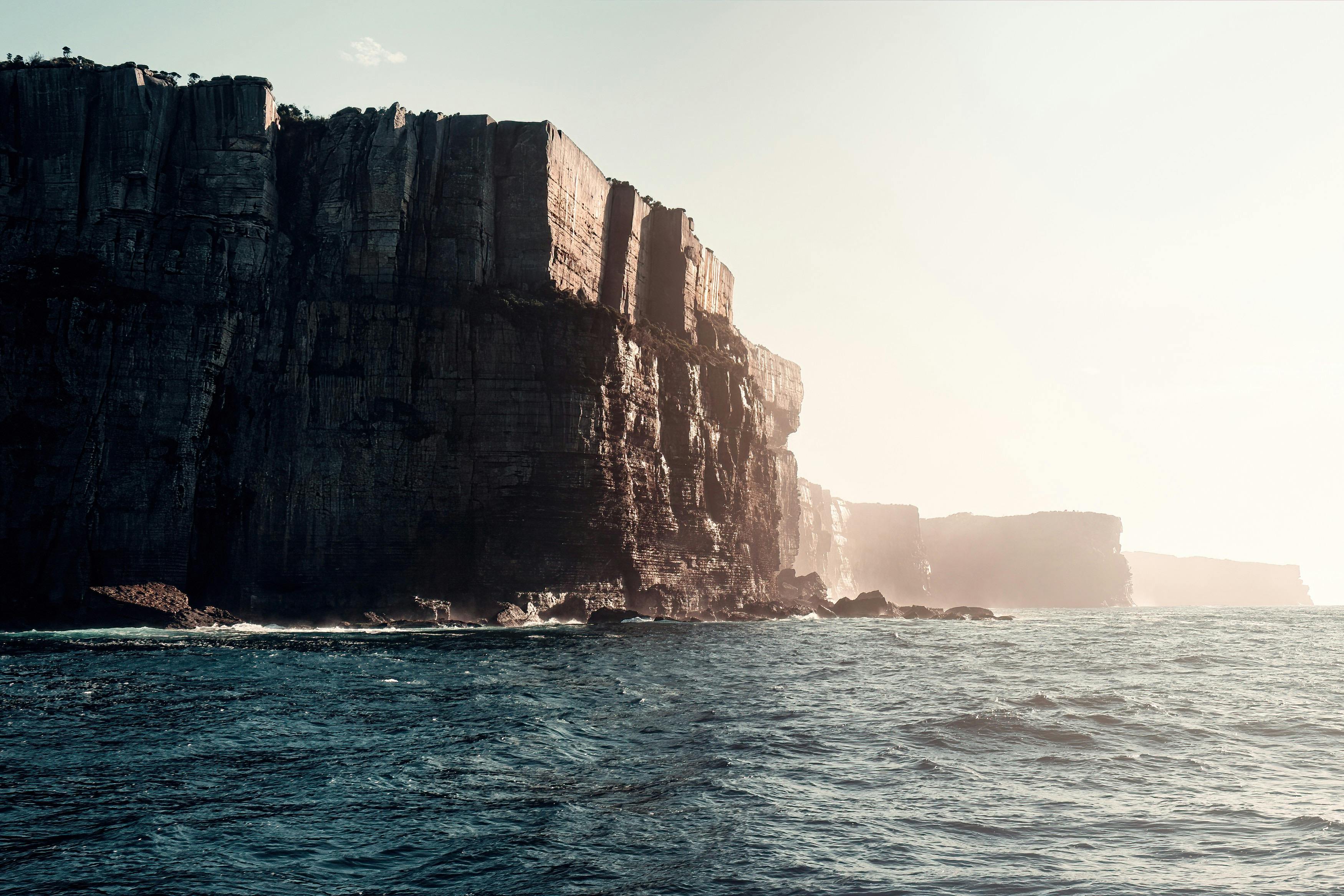 Cliffs boat Jervis bay woebegone