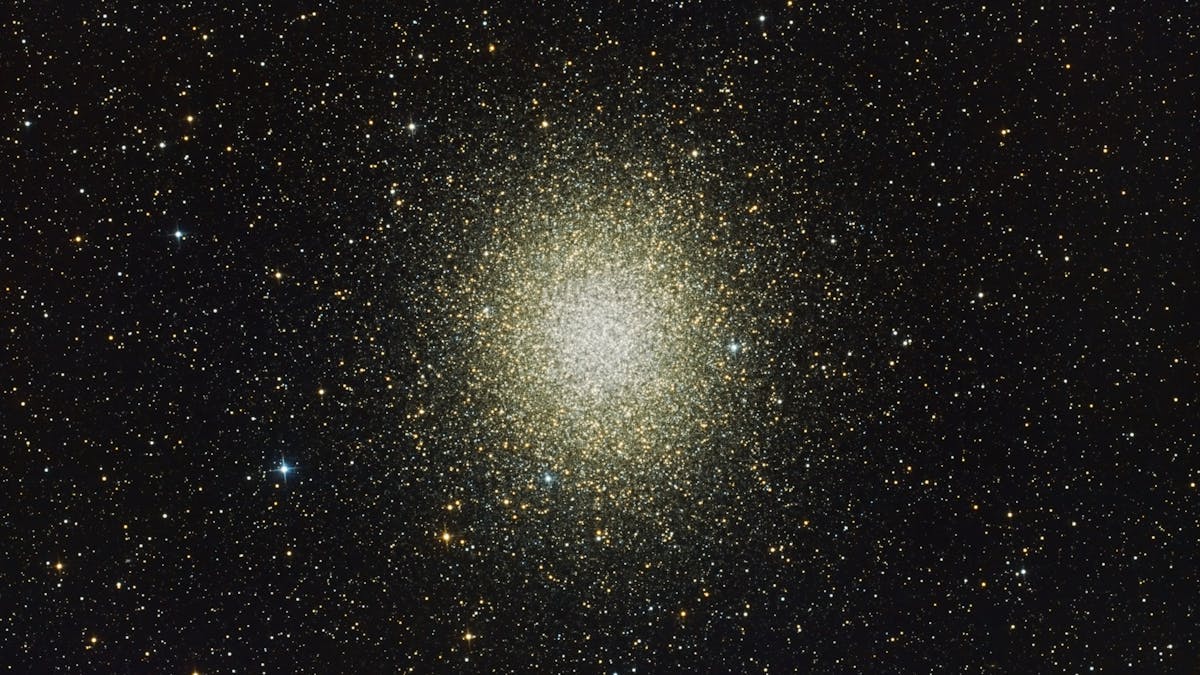 An image of the Omega Centauri Globular Cluster shot from within the Sunshine Coast Hinterland.