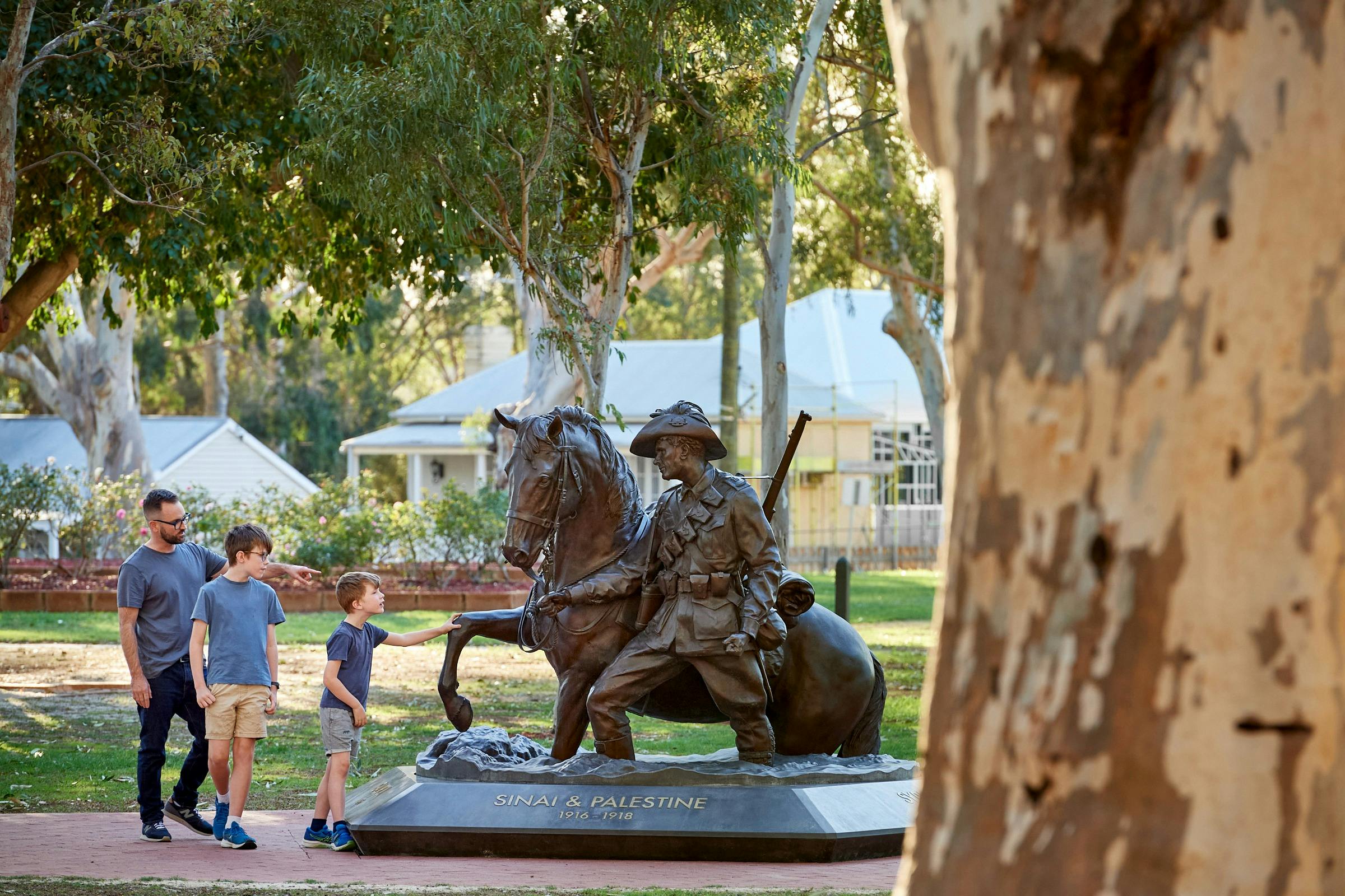 Guildford's 10th Light Horse Statue