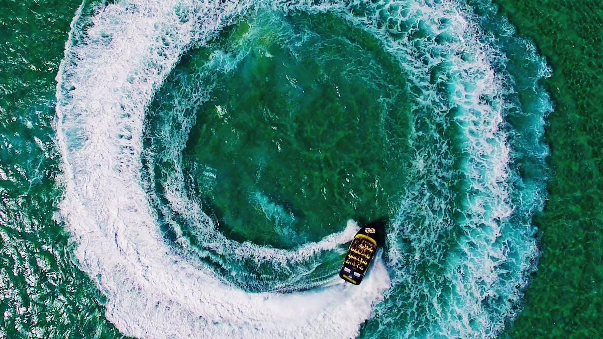 Jet-Boat-Spin