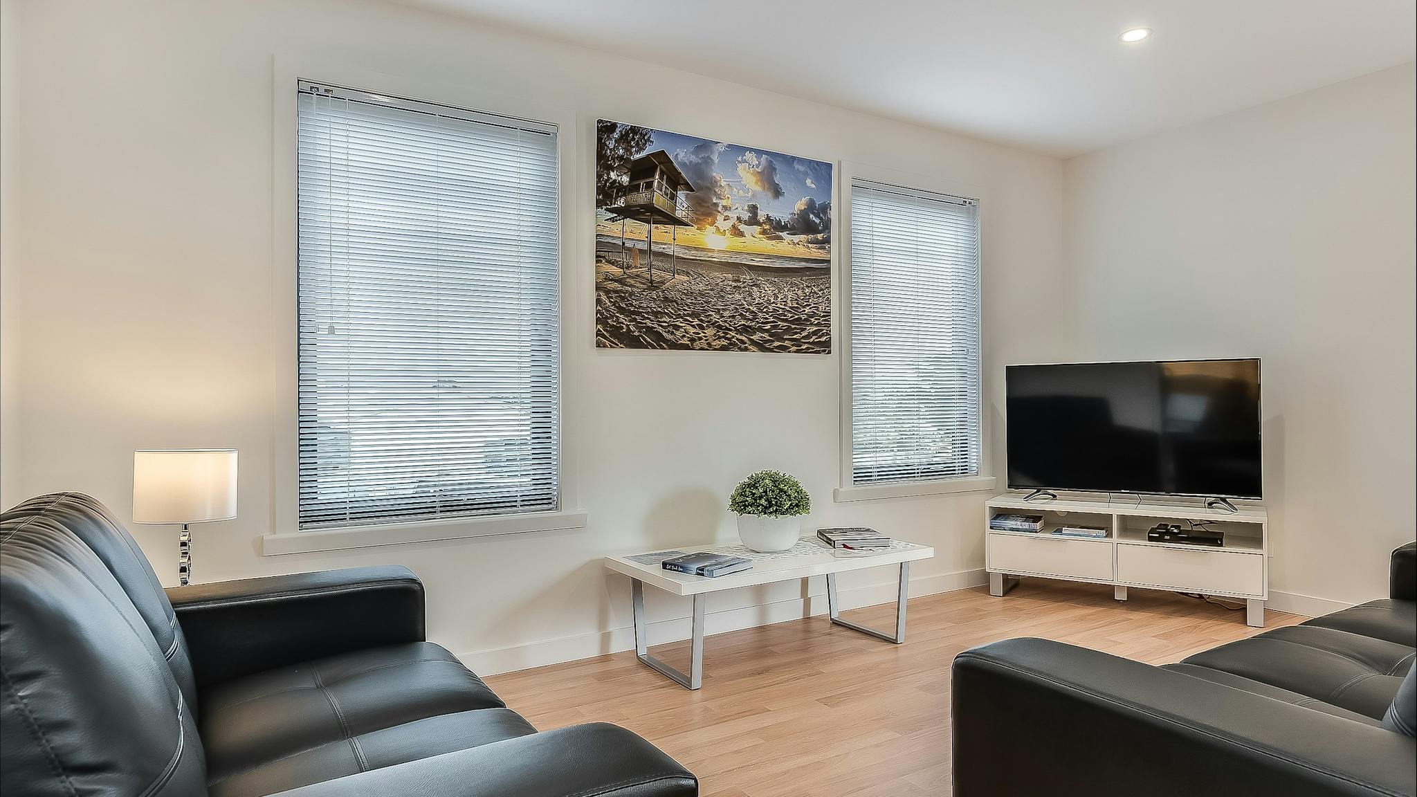 2 bedroom lounge area