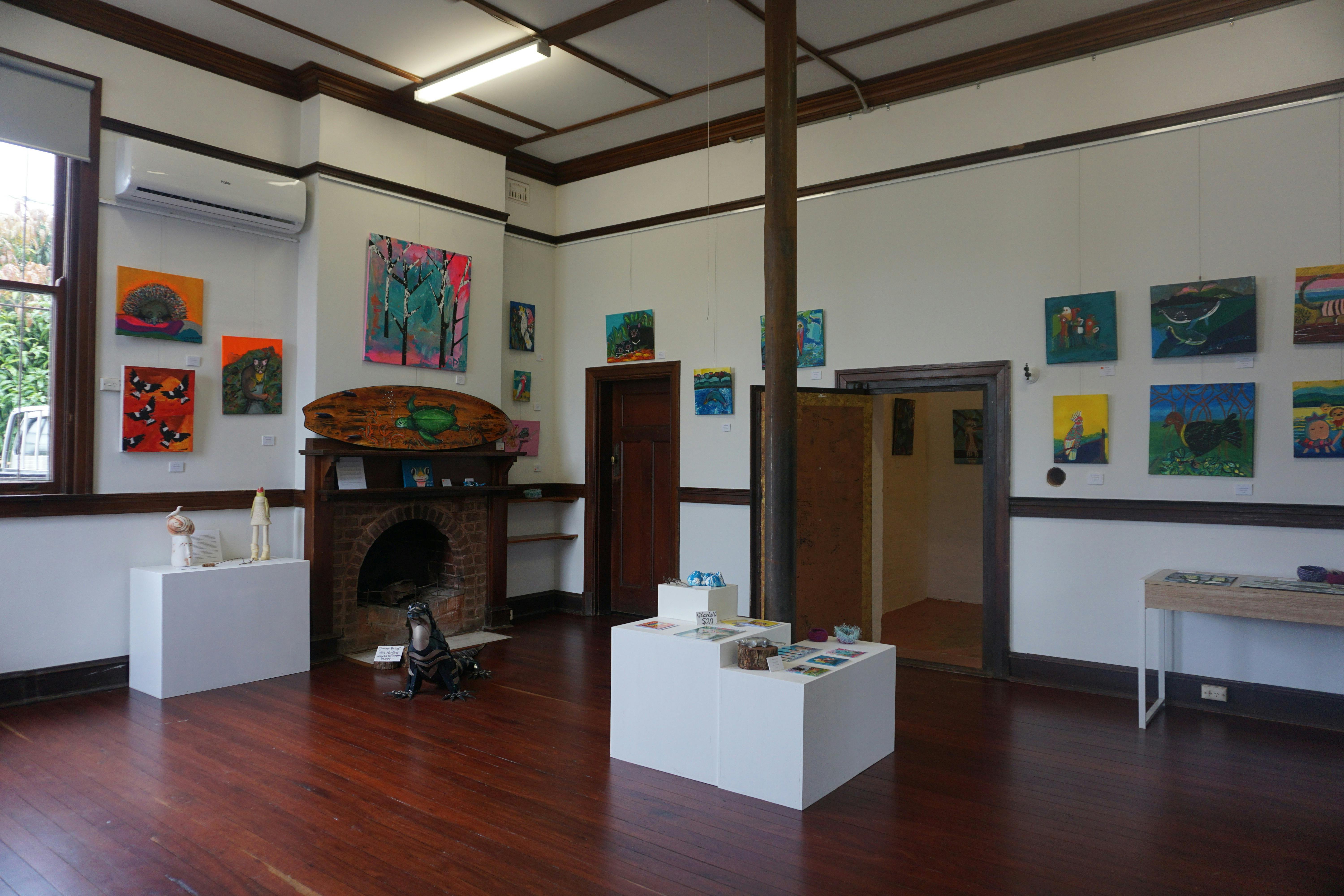 Phoenix Gallery and Cafe