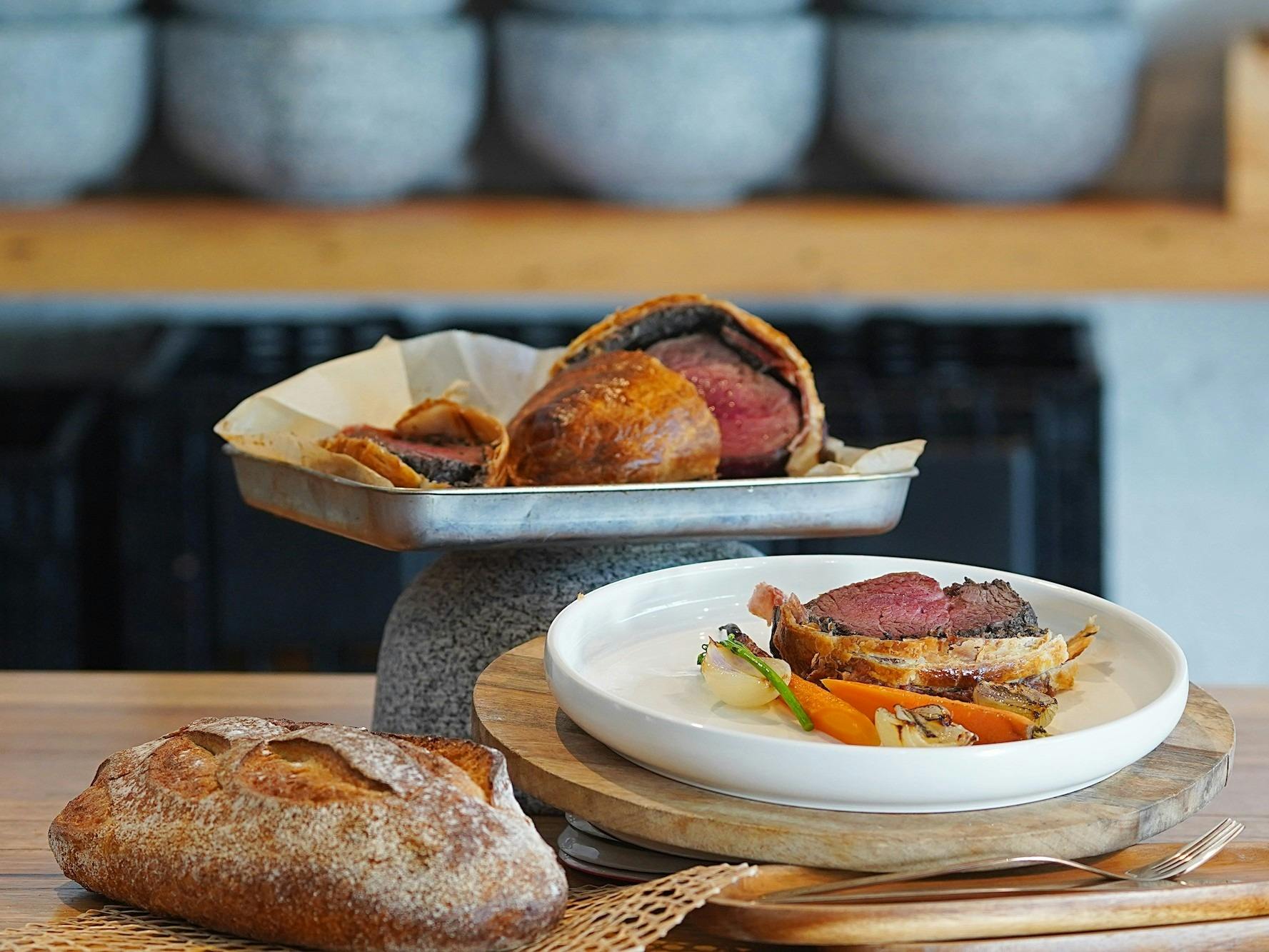 Roast beef with homemade bread from the Beef and Lamb workshop