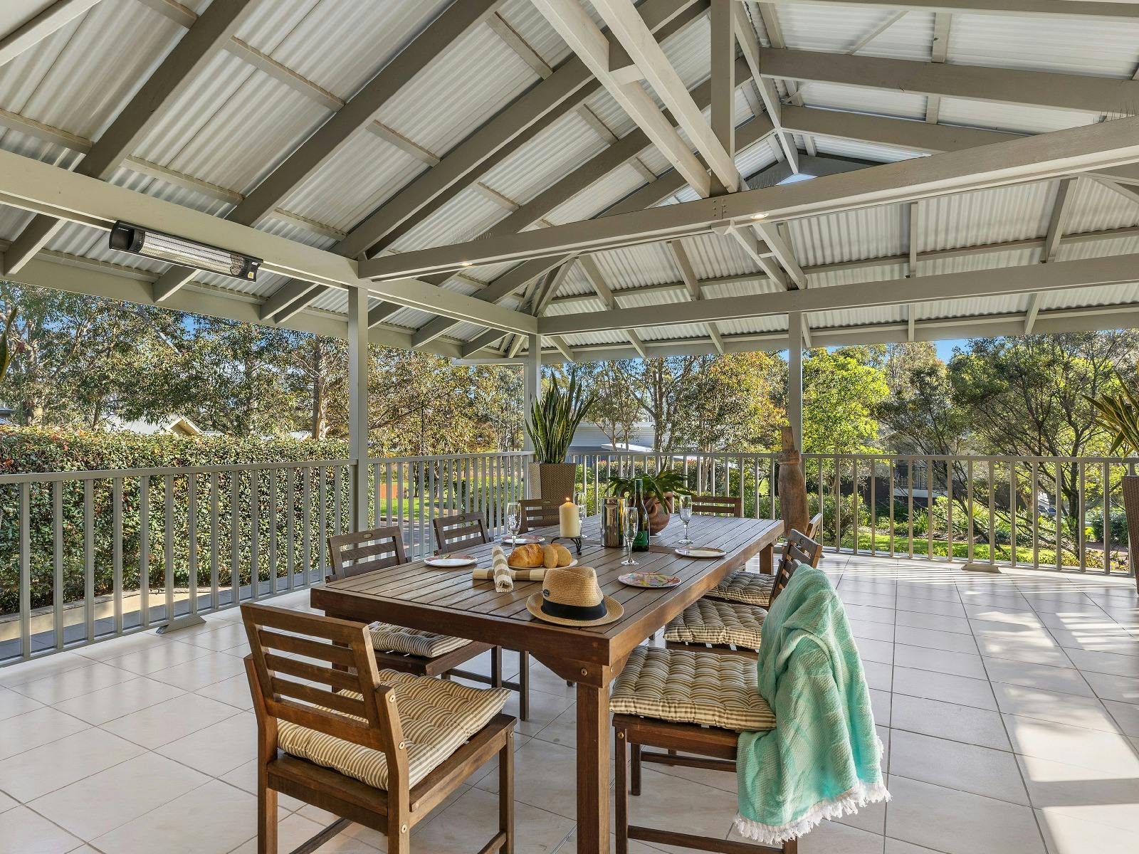 Maple Manor outdoor dining area and BBQ