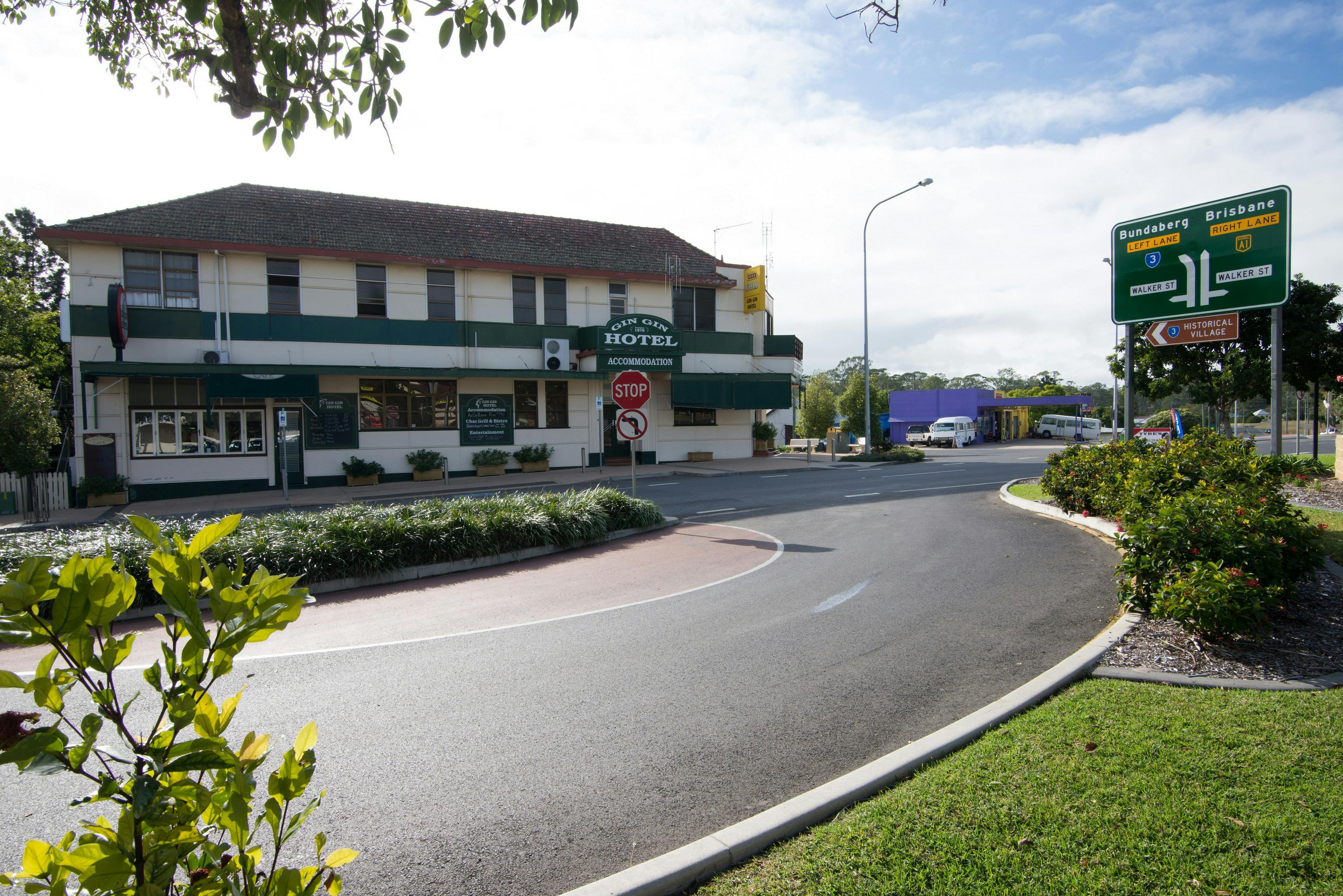 Gin Gin