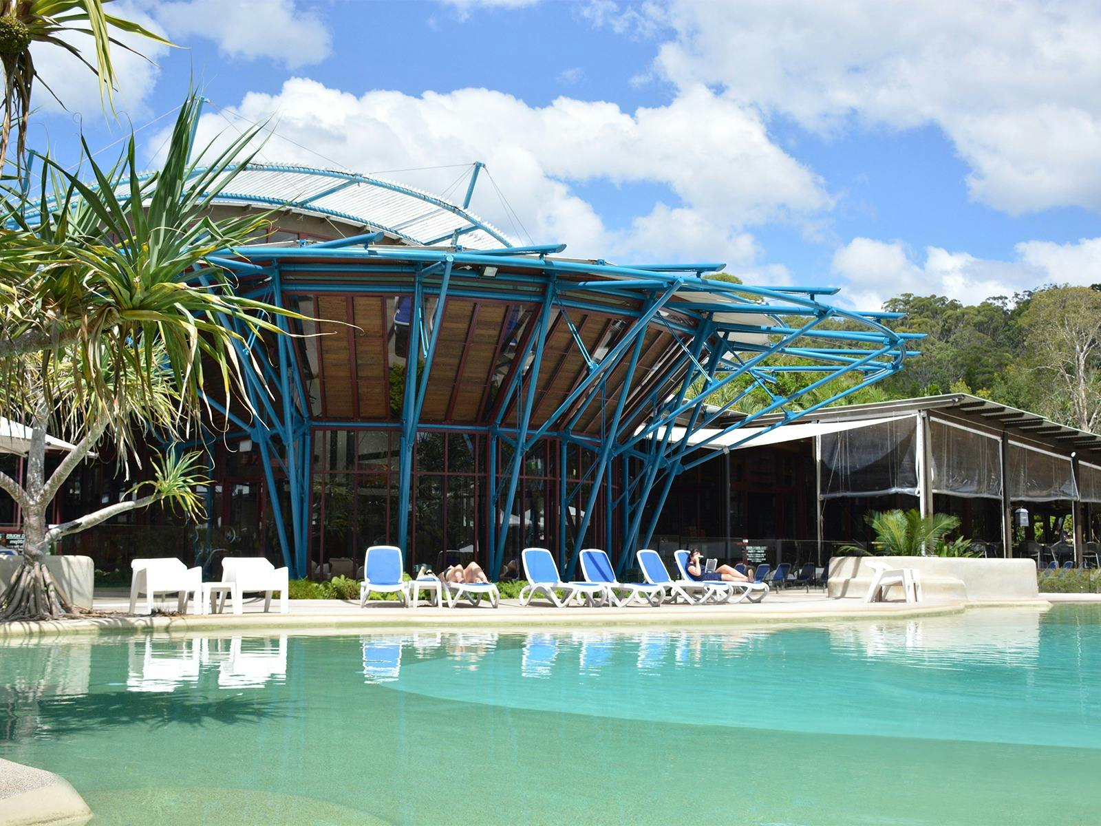 Kingfisher Bay Resort Day Away Package