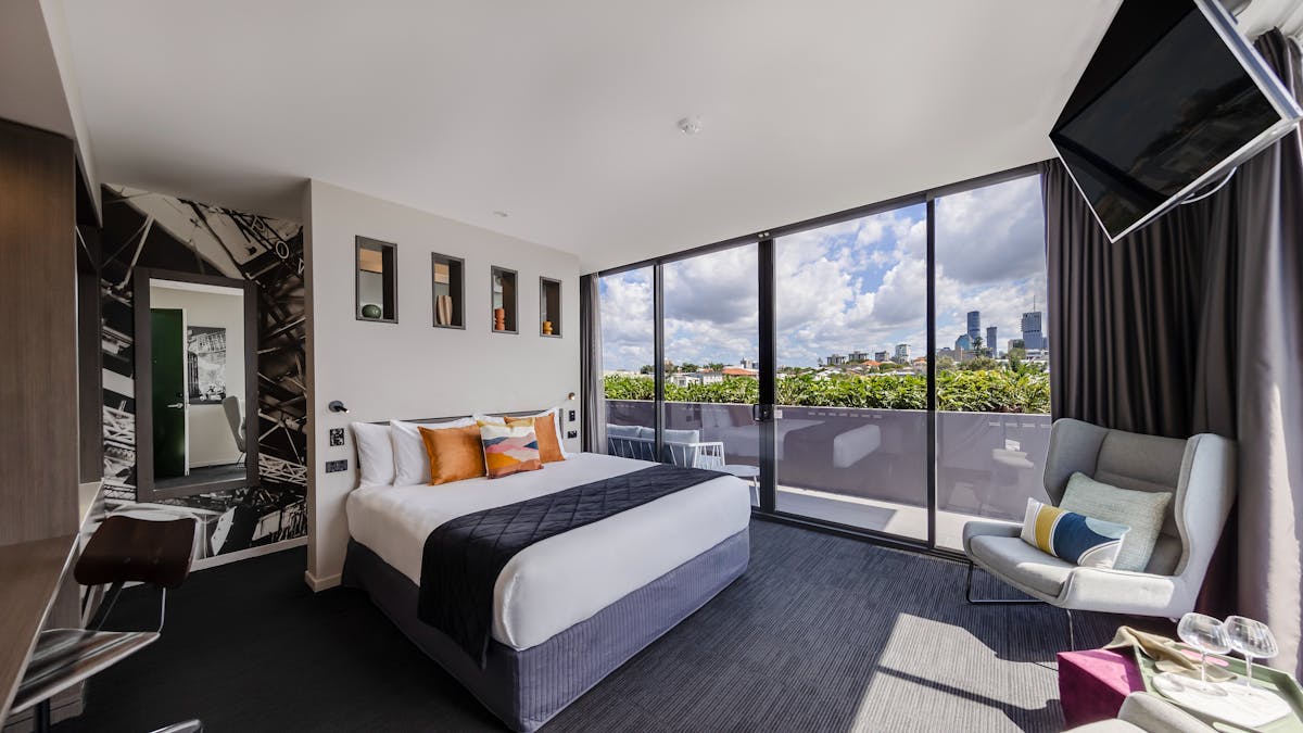 Deluxe King Room