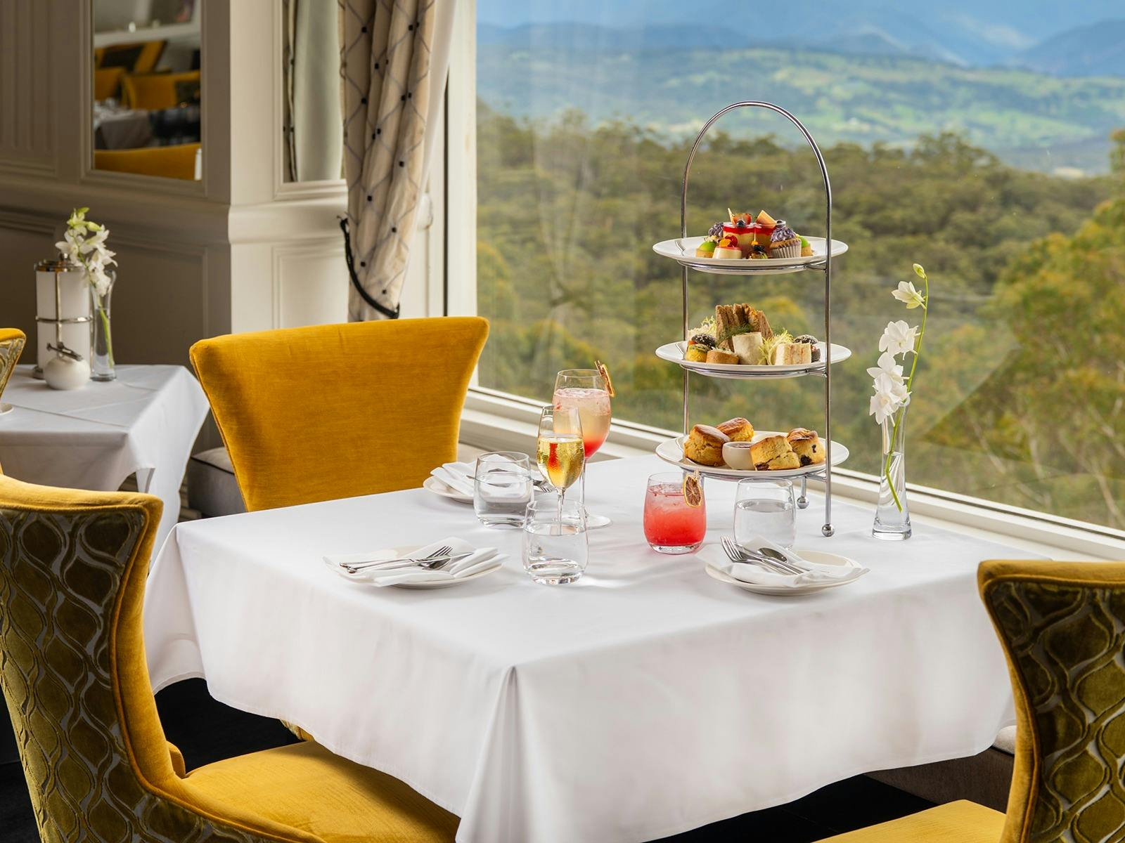 Hydro Majestic Hotel I High Tea