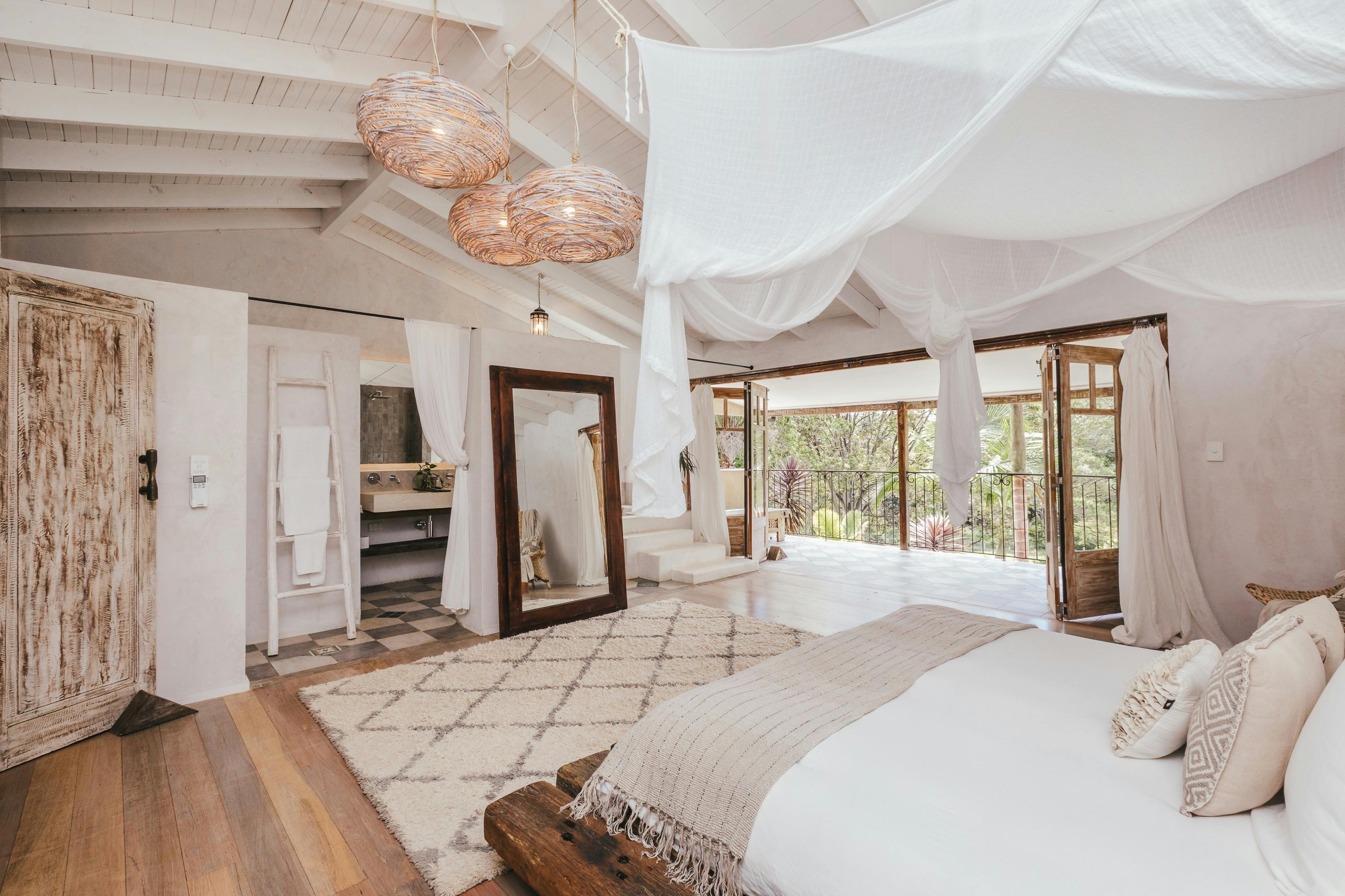 Luxury Accomodation