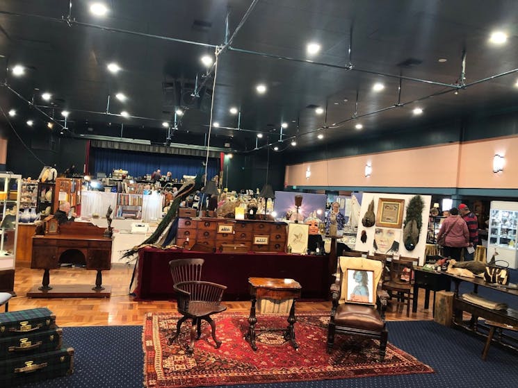 Annual Orange Antique collectables & jewellery fair