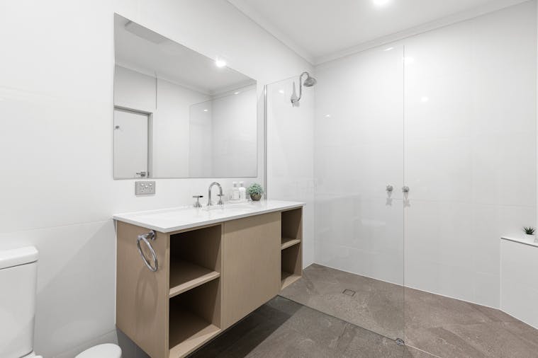 Executive Twin Suite