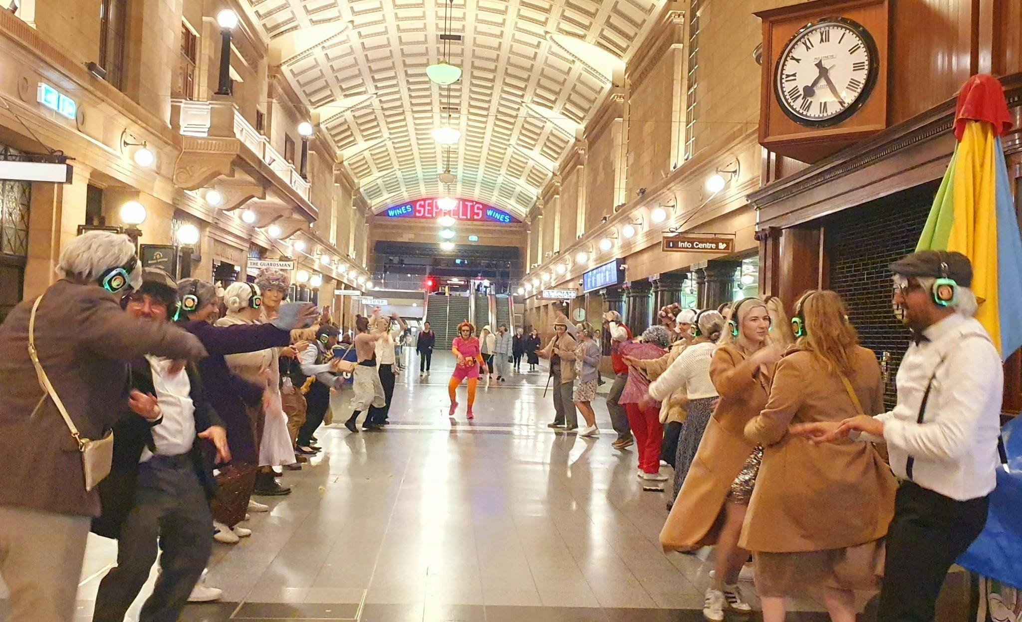 Guru Dudu Silent Disco Walking Tour, Abba, Mamma Mia, Adelaide fun activity, Whatson Adelaide