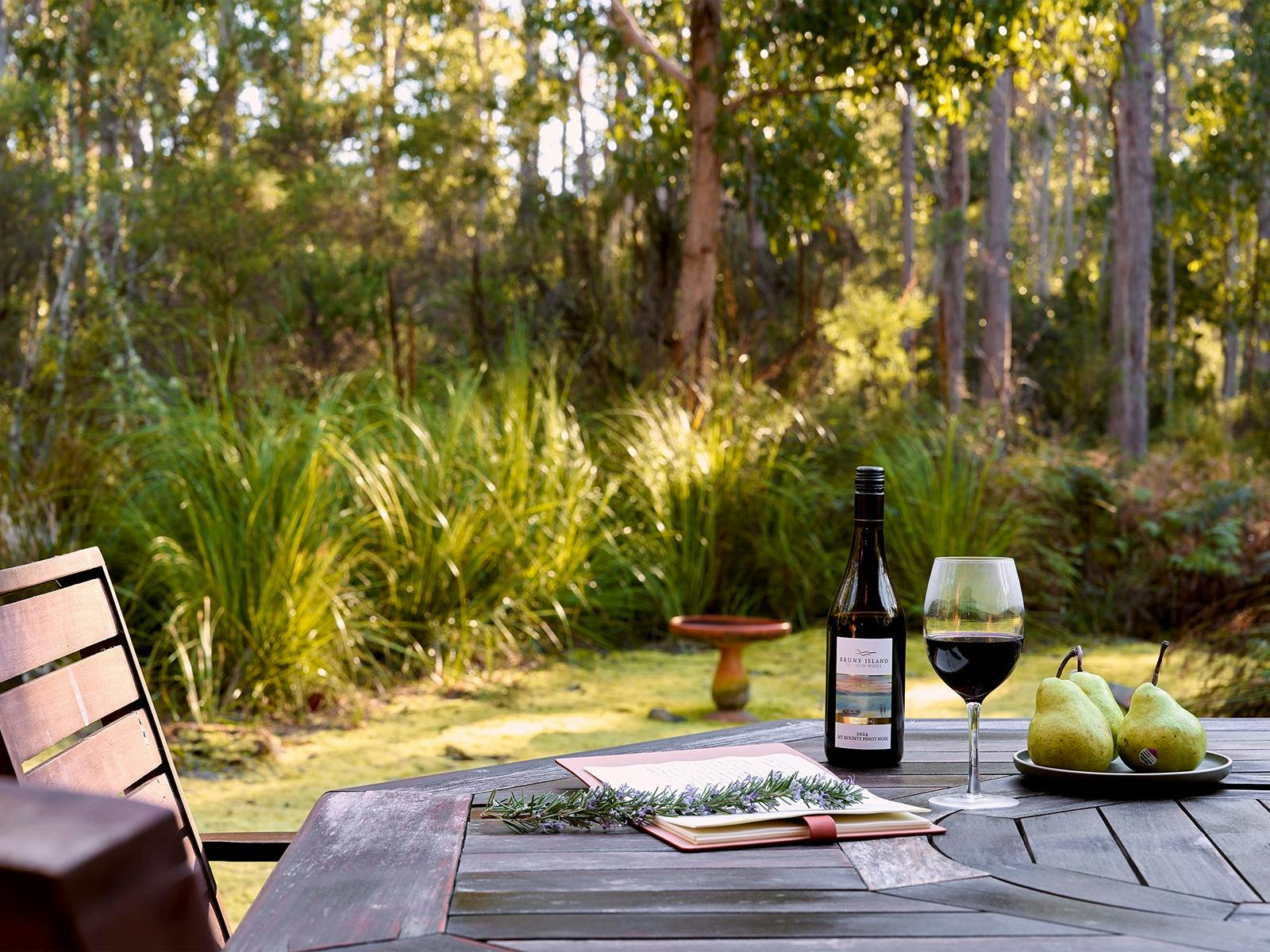 Birdwatching retreat on Bruny Island image