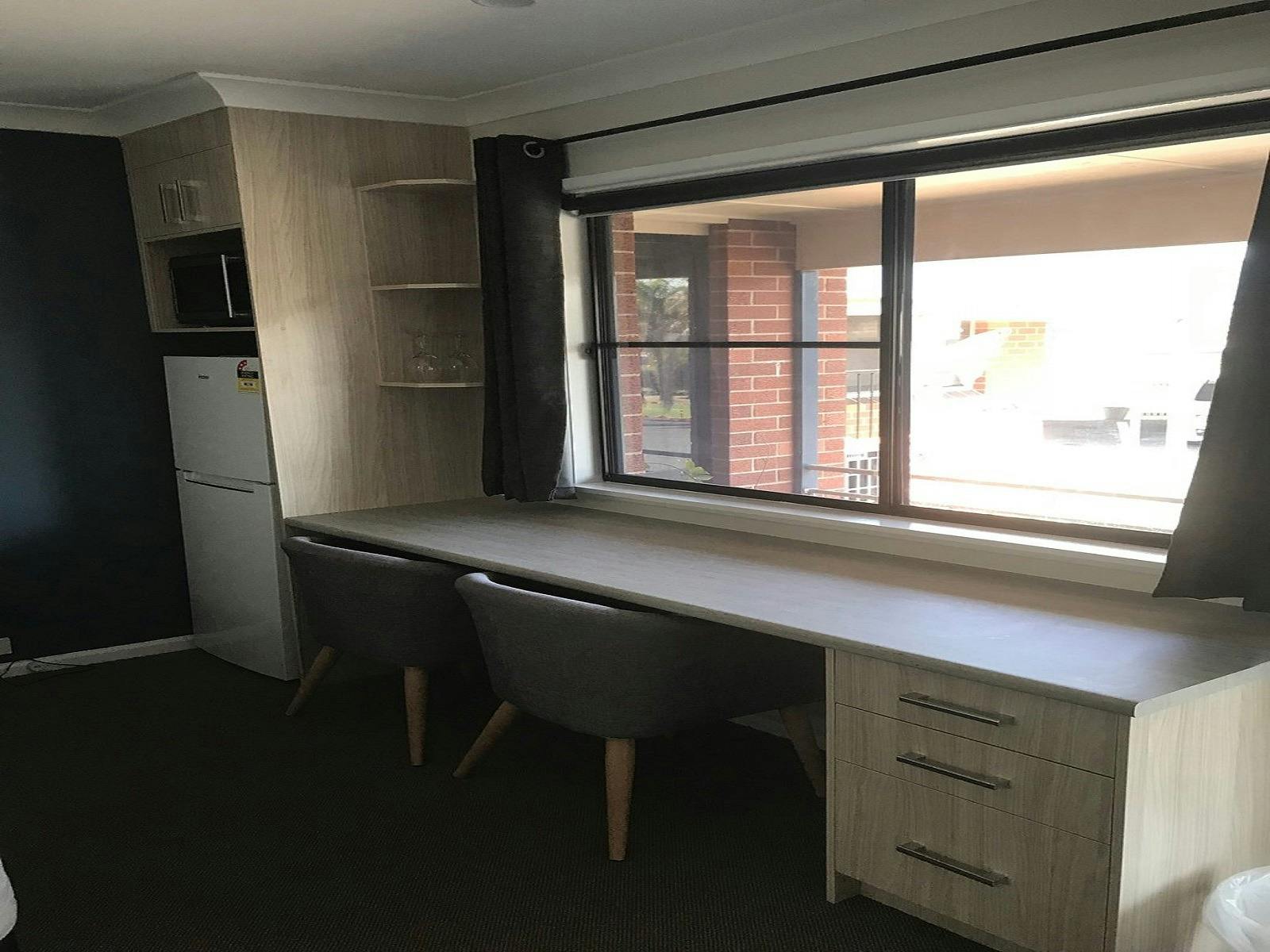 Deluxe Trio Room Sitting Area