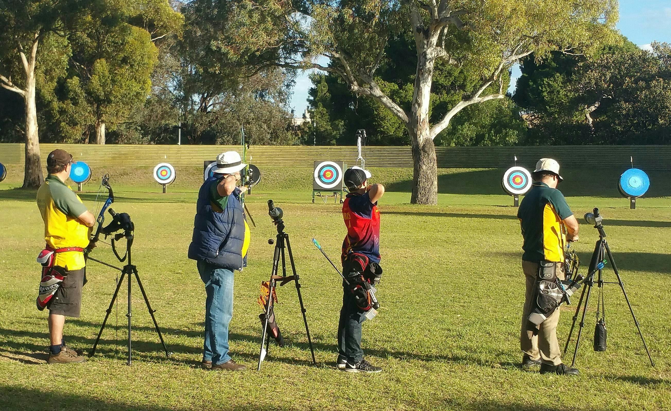 Guided Walk through Bullrush Park / Warnpangga (Park 10)