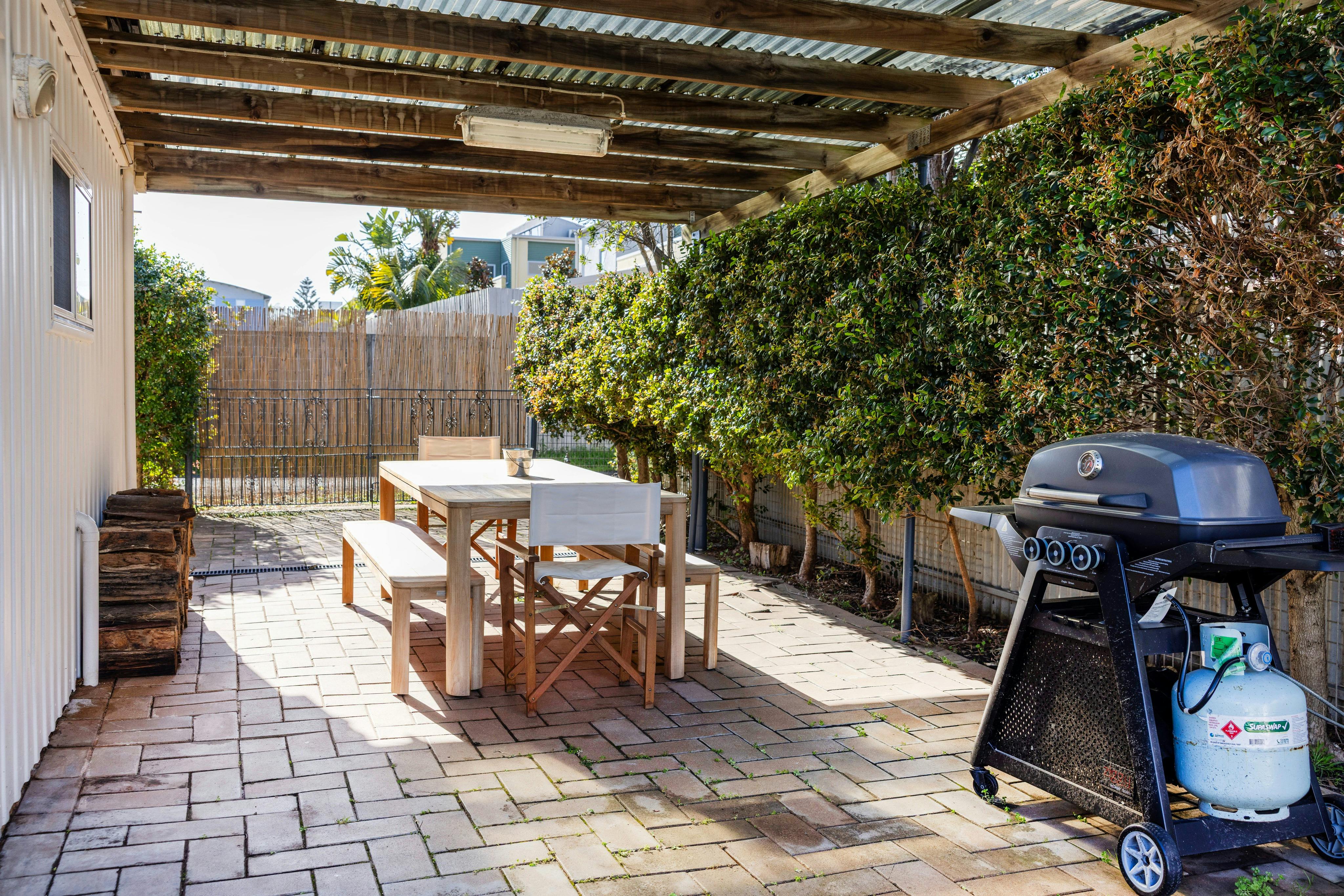 Outdoor Dining with BBQ