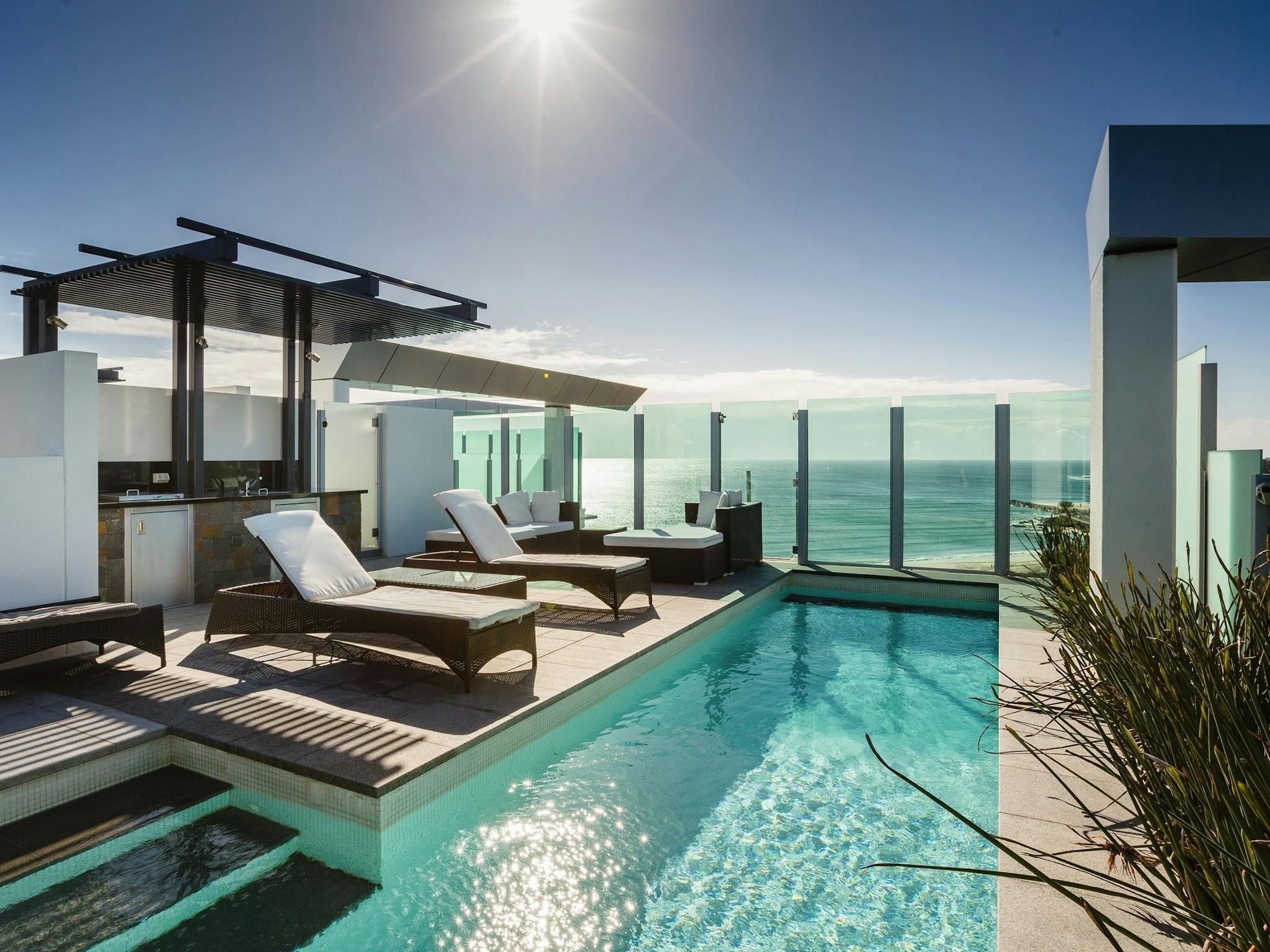 Roof Private Pool
