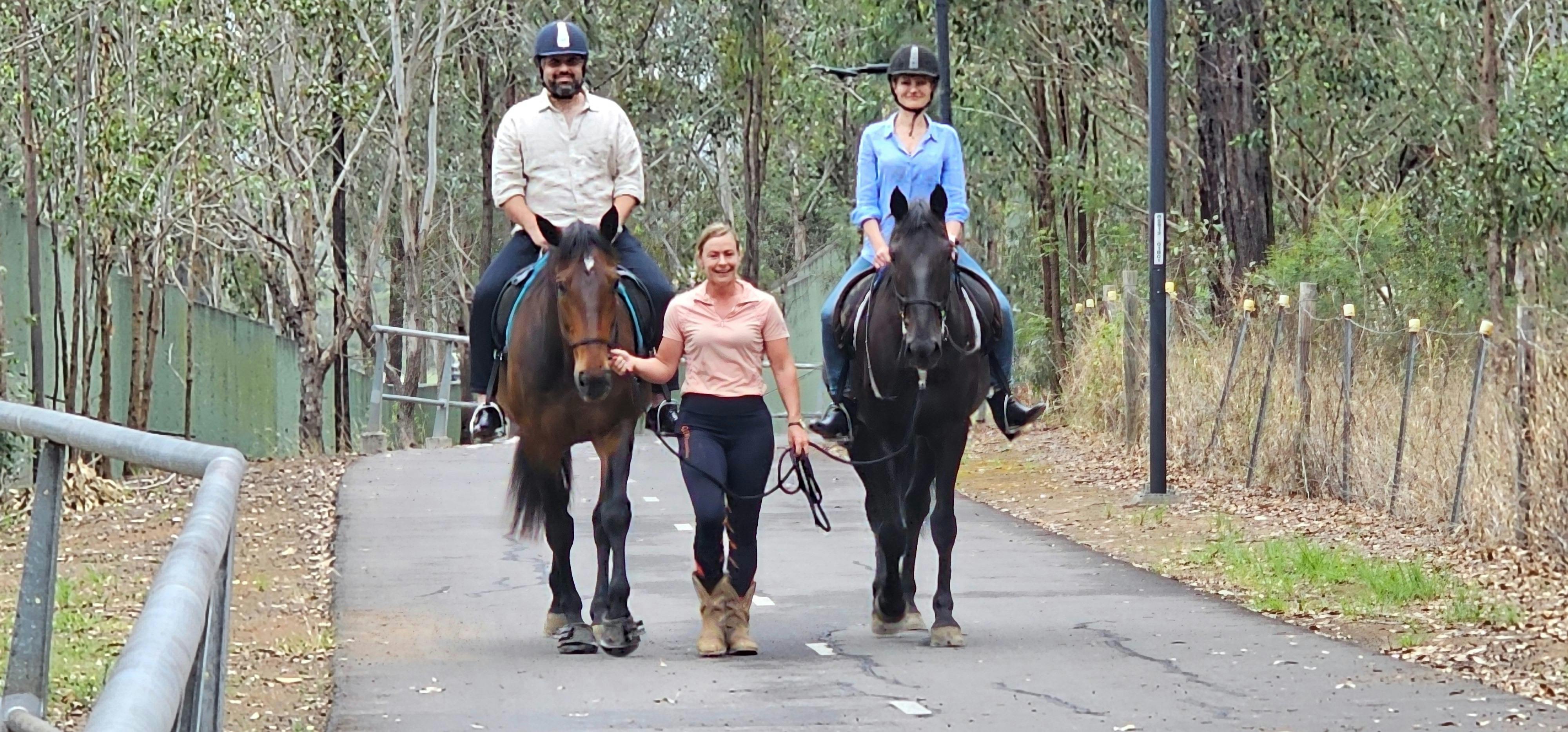 Excellent couples Horse ride activity in Sydney