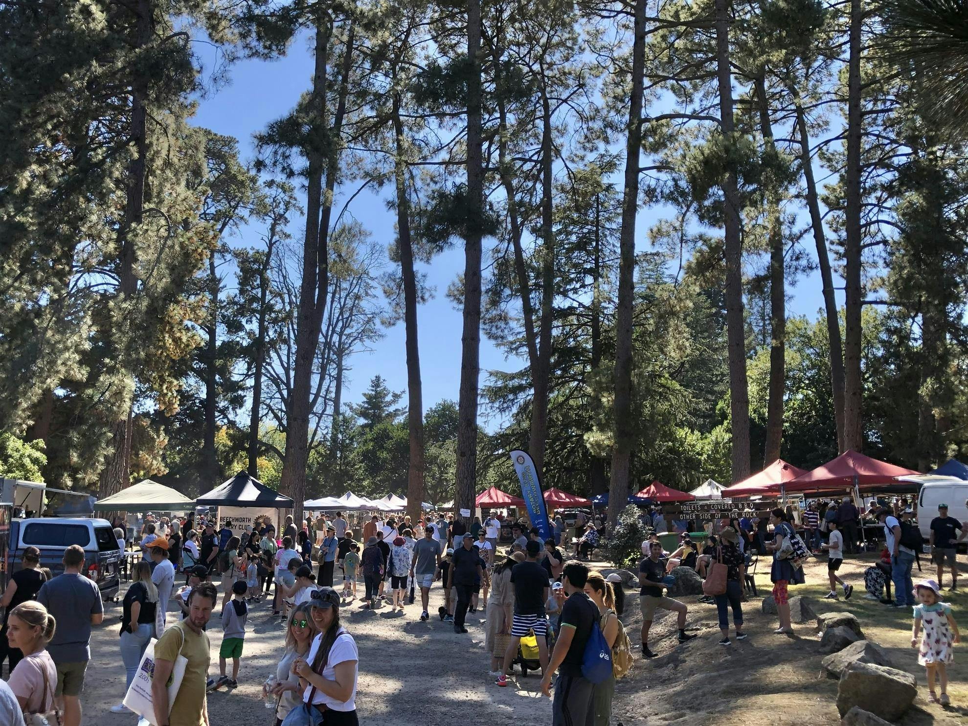 Beechworth Rotary Easter Market