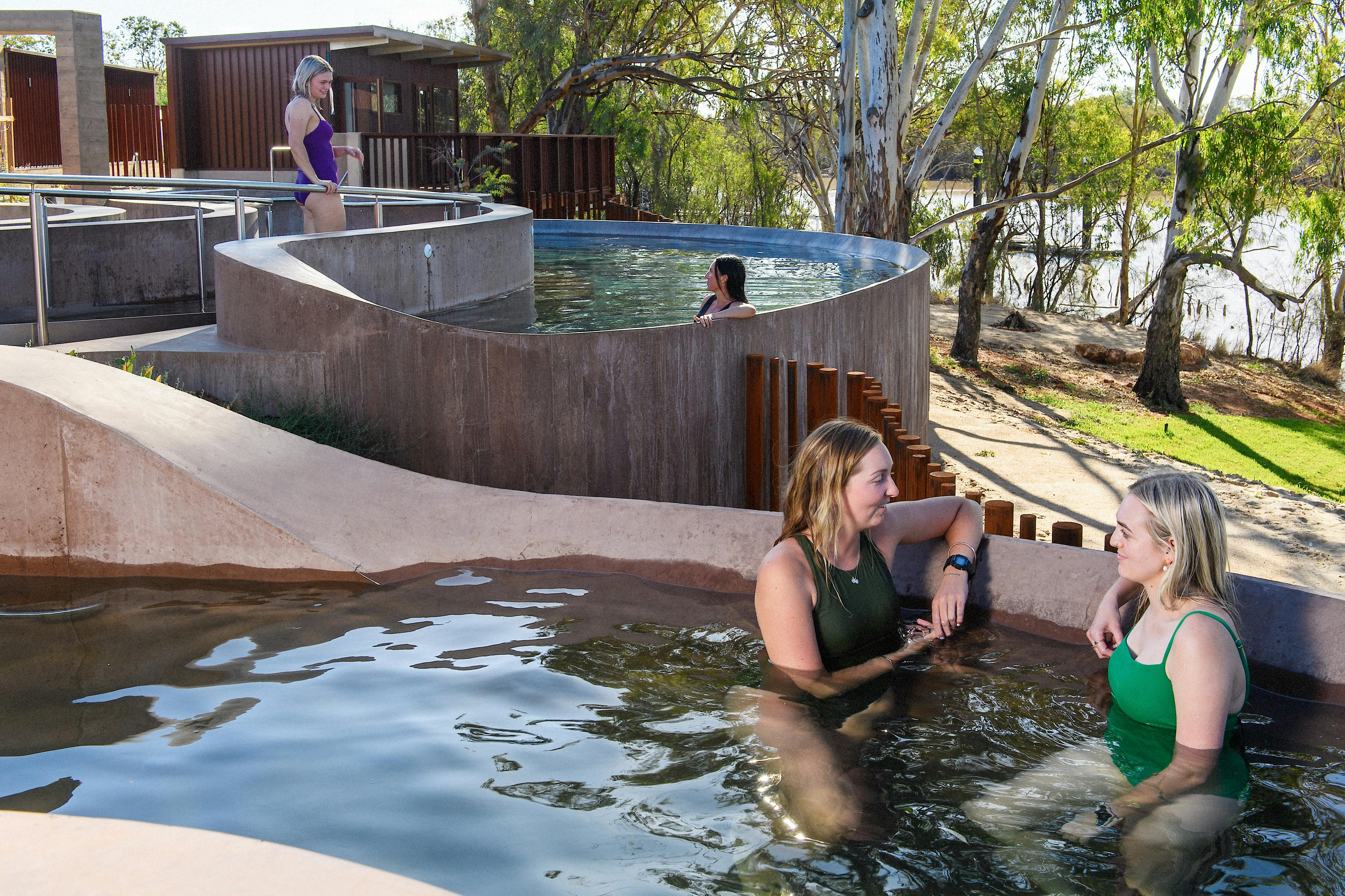 3 Day - Hot Springs Trail