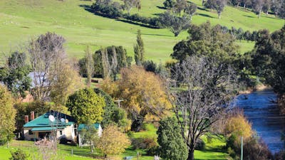 River's Edge cottage