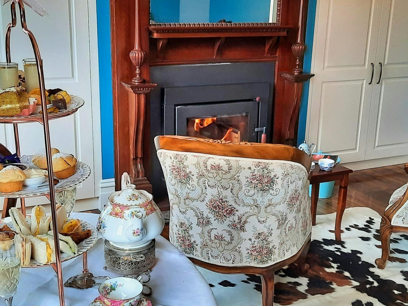 High Teas can be served in guest bedroom while staying at the B&B