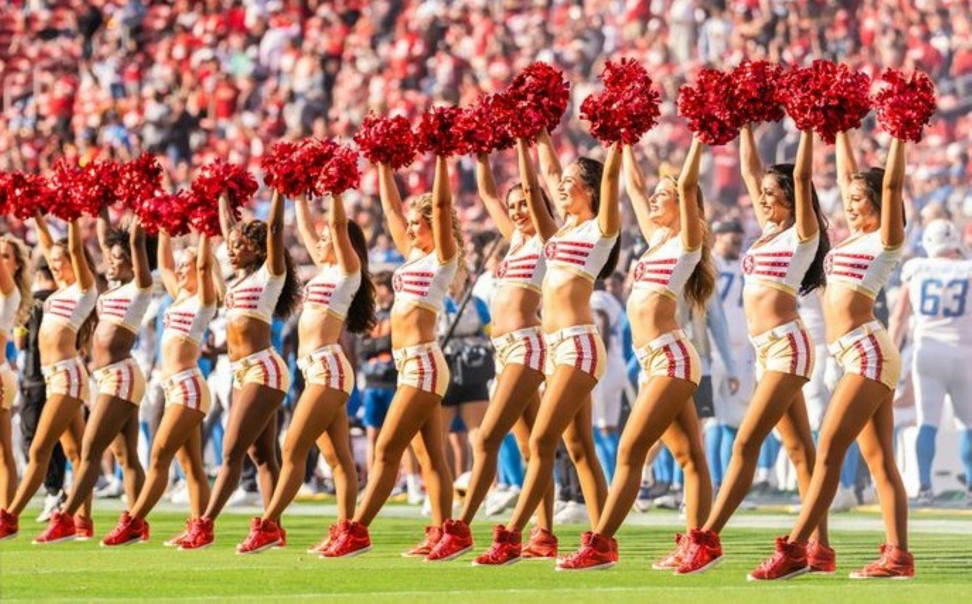 Gold rush cheerleaders