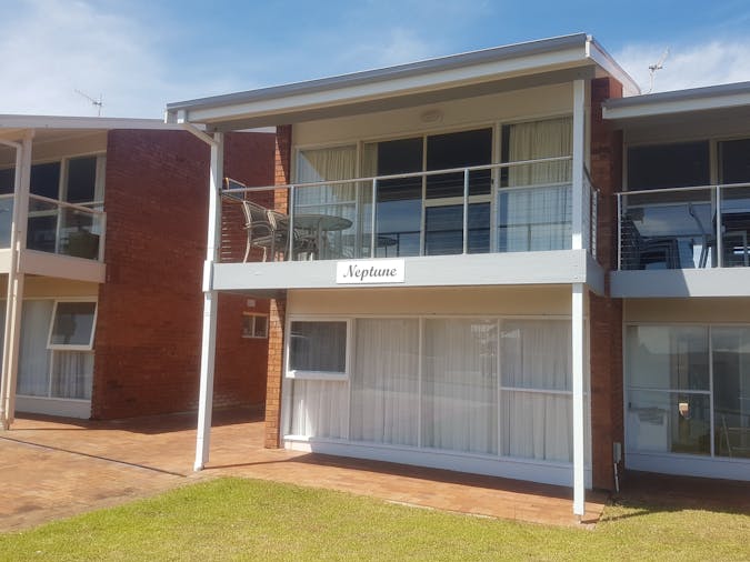 Neptune Beachfront Port Elliot by Encounter Holiday Rentals