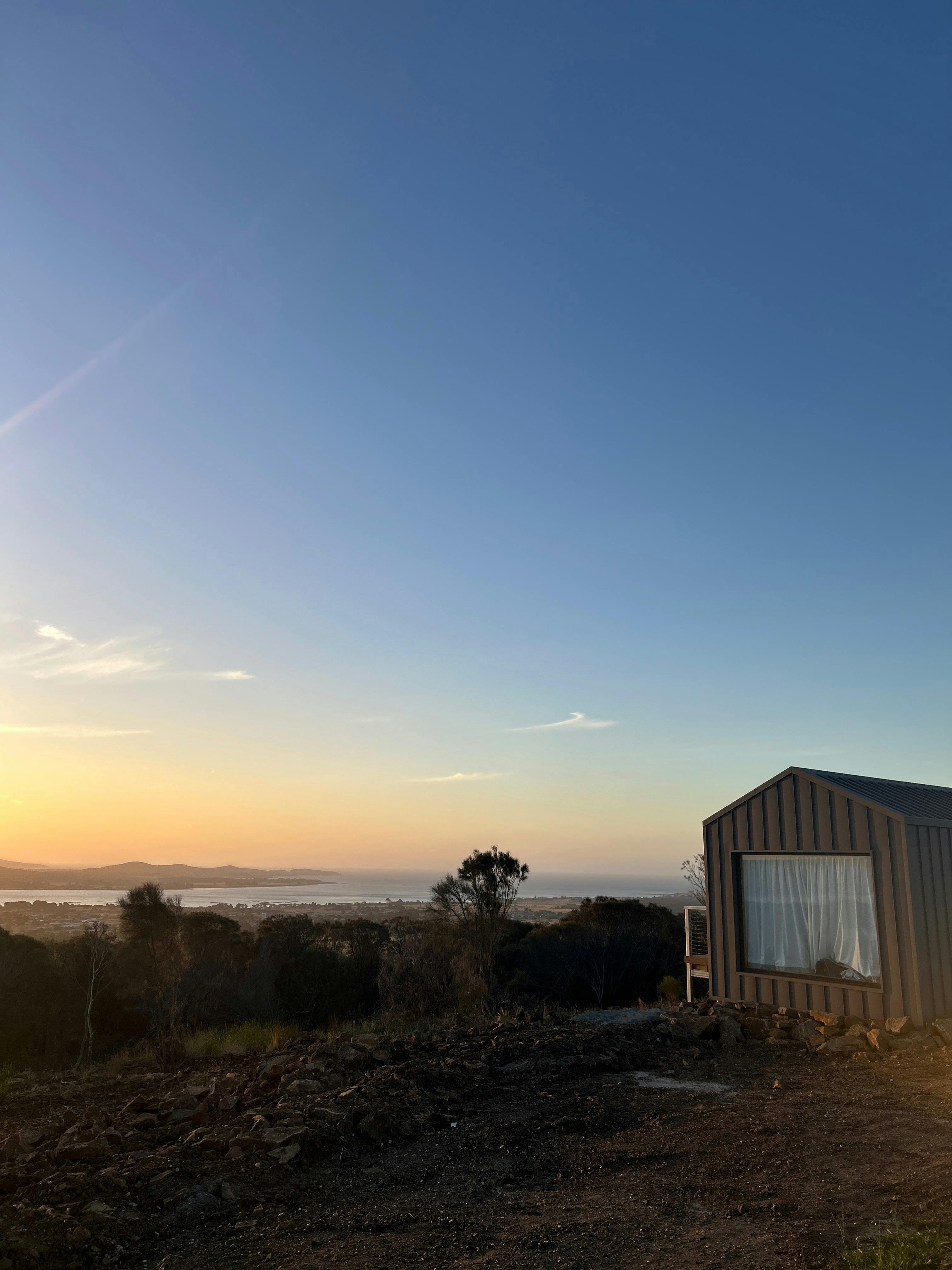 The George Tasmania – Eco-Luxe Ocean & Tamar Retreat Pod 4 image