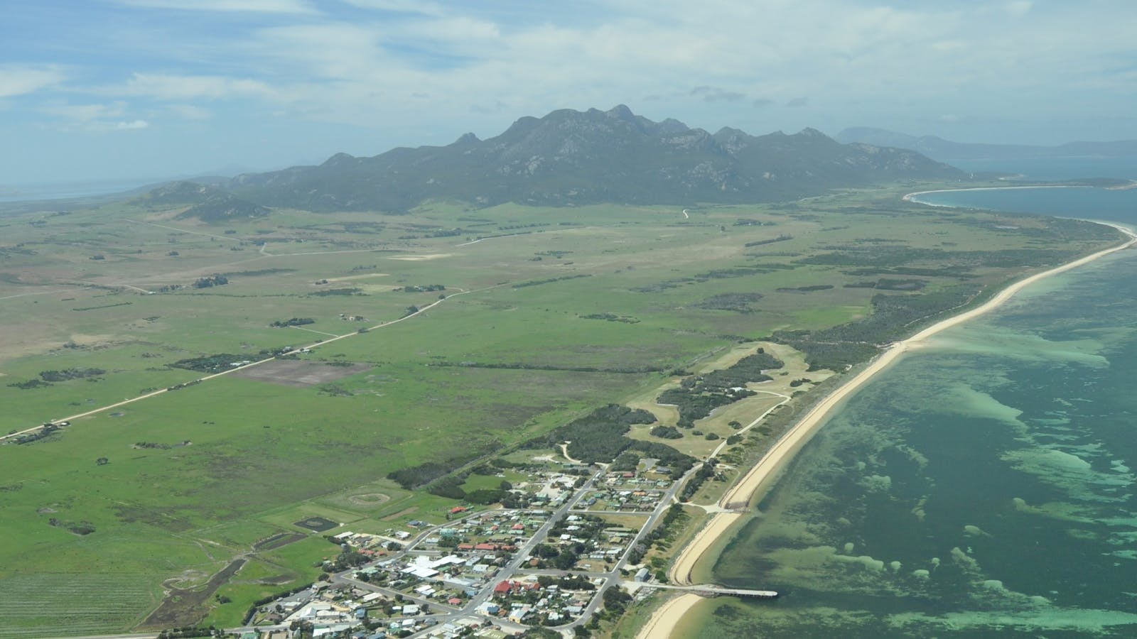 Drive Discovery Central Flinders Island