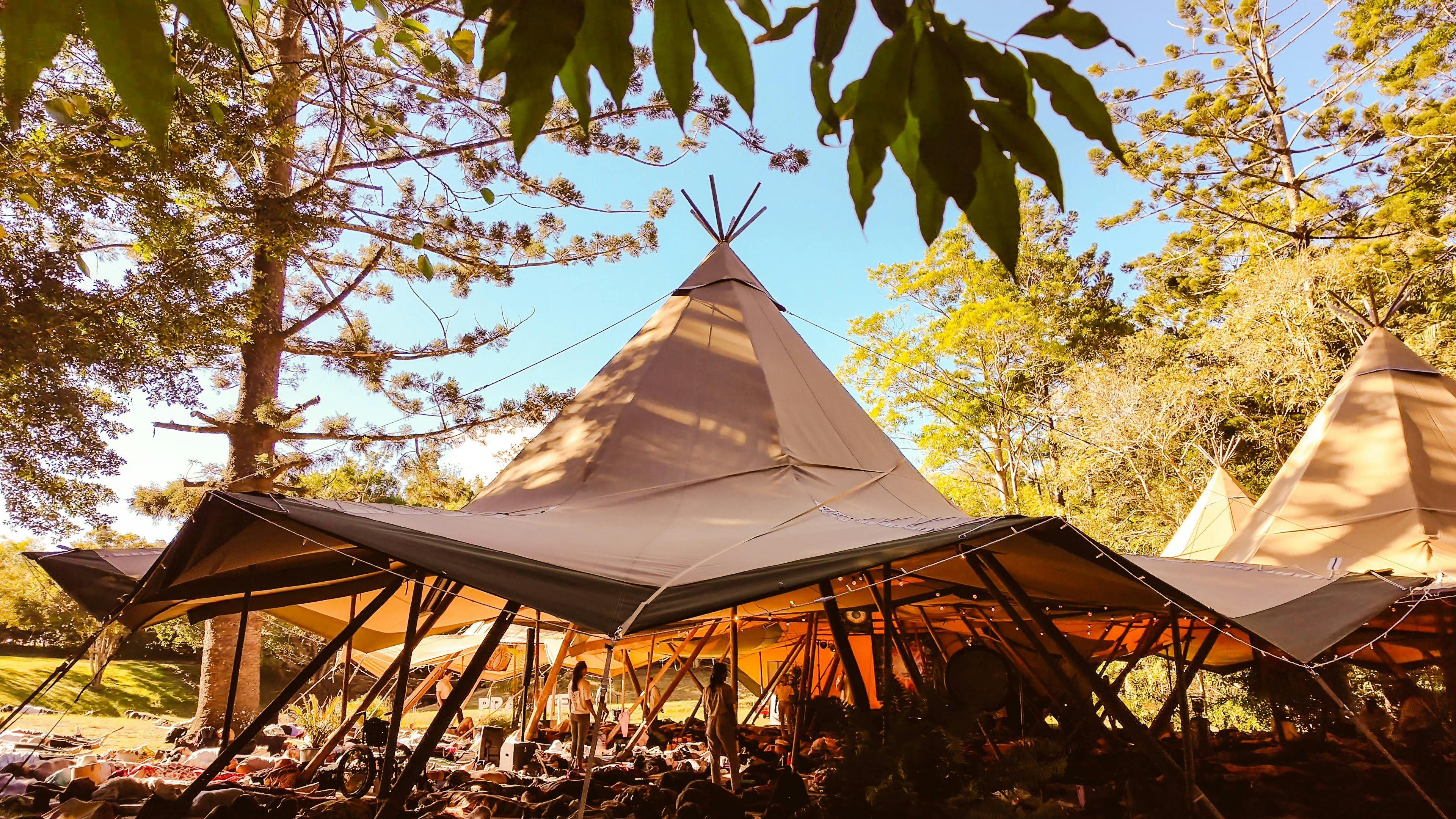 Life_force_tent