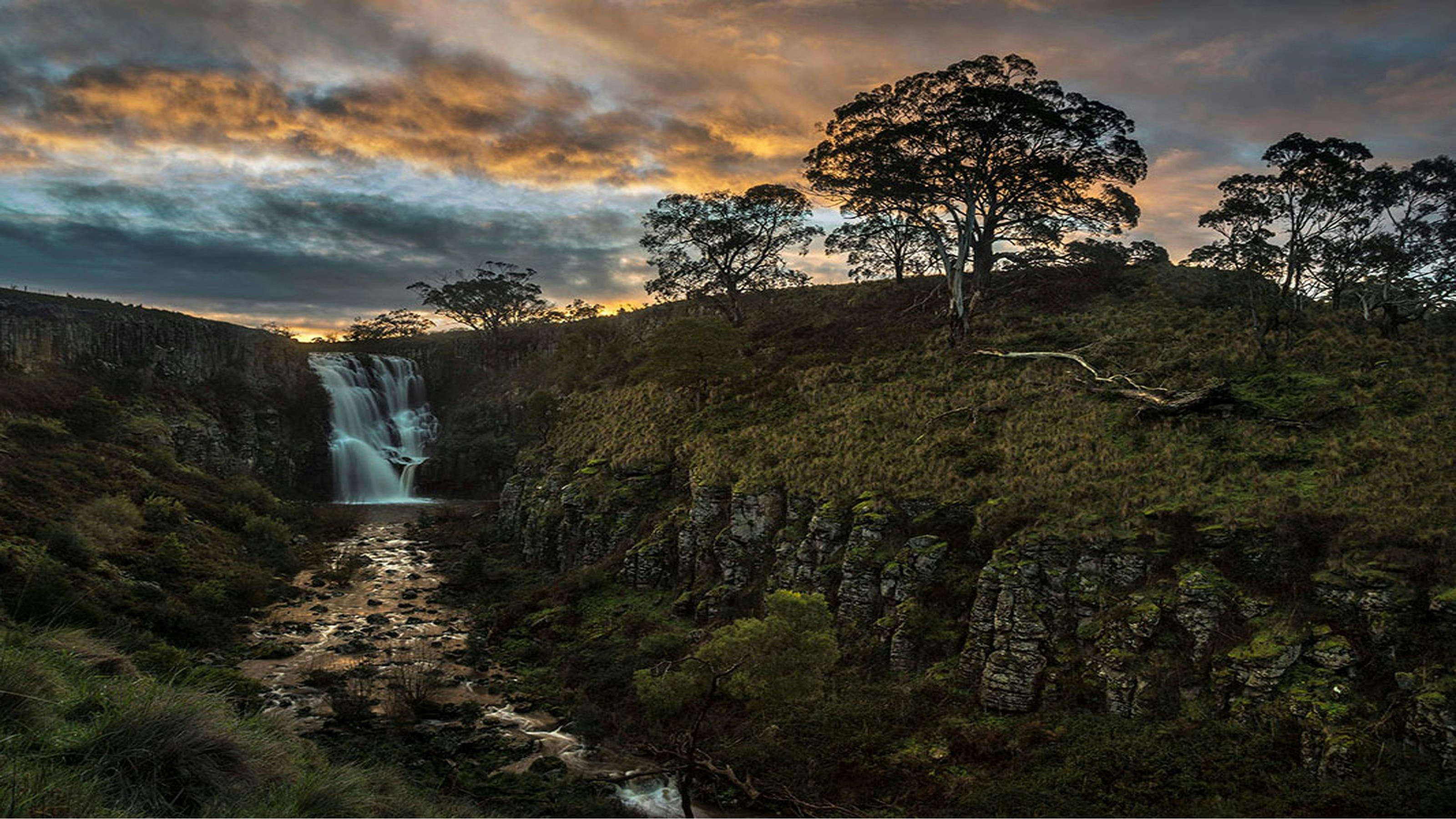 Lal Lal Falls