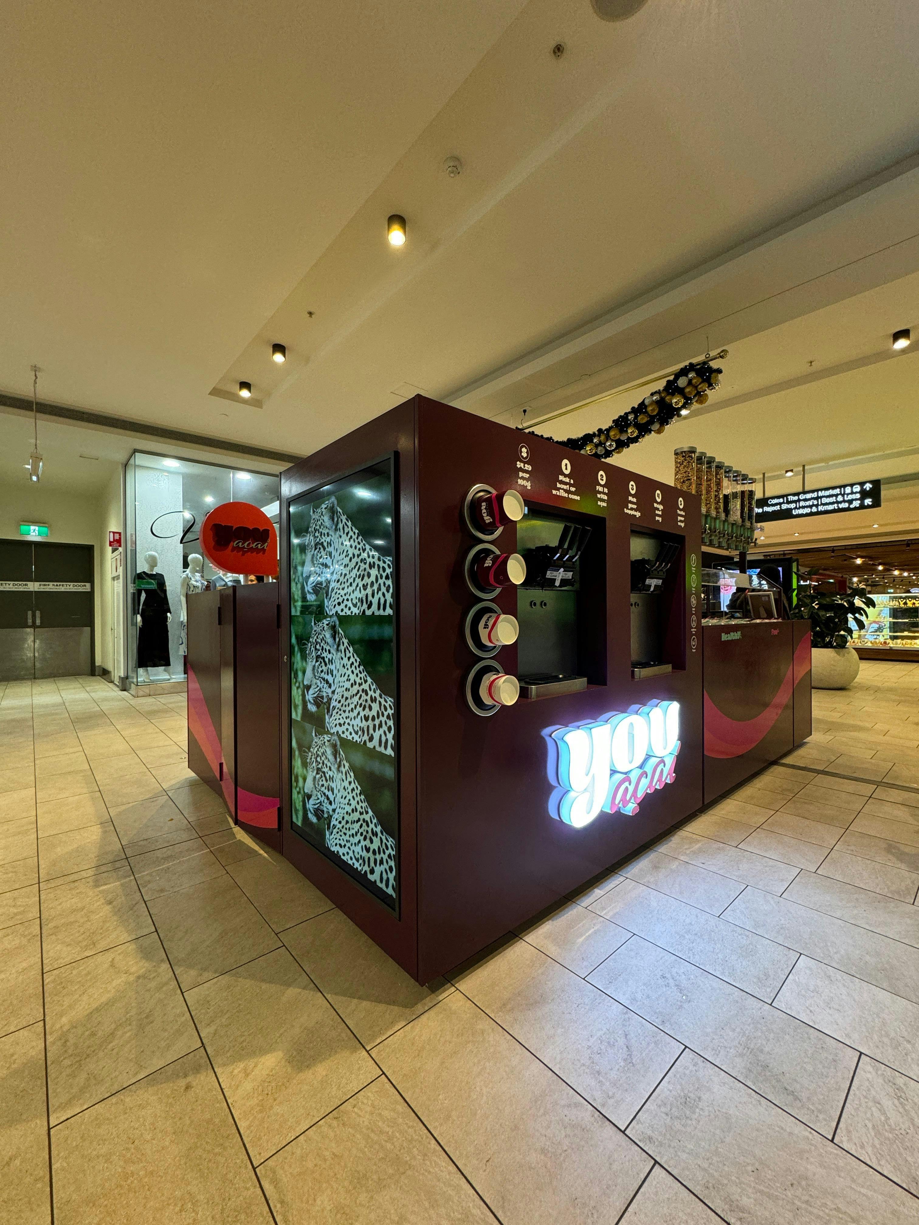 Self-service kiosk