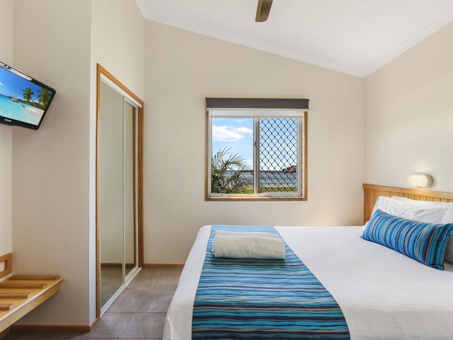Ocean View Villa | Tasman Holiday Parks - Easts Beach