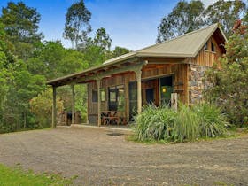 Yeranda Cottages