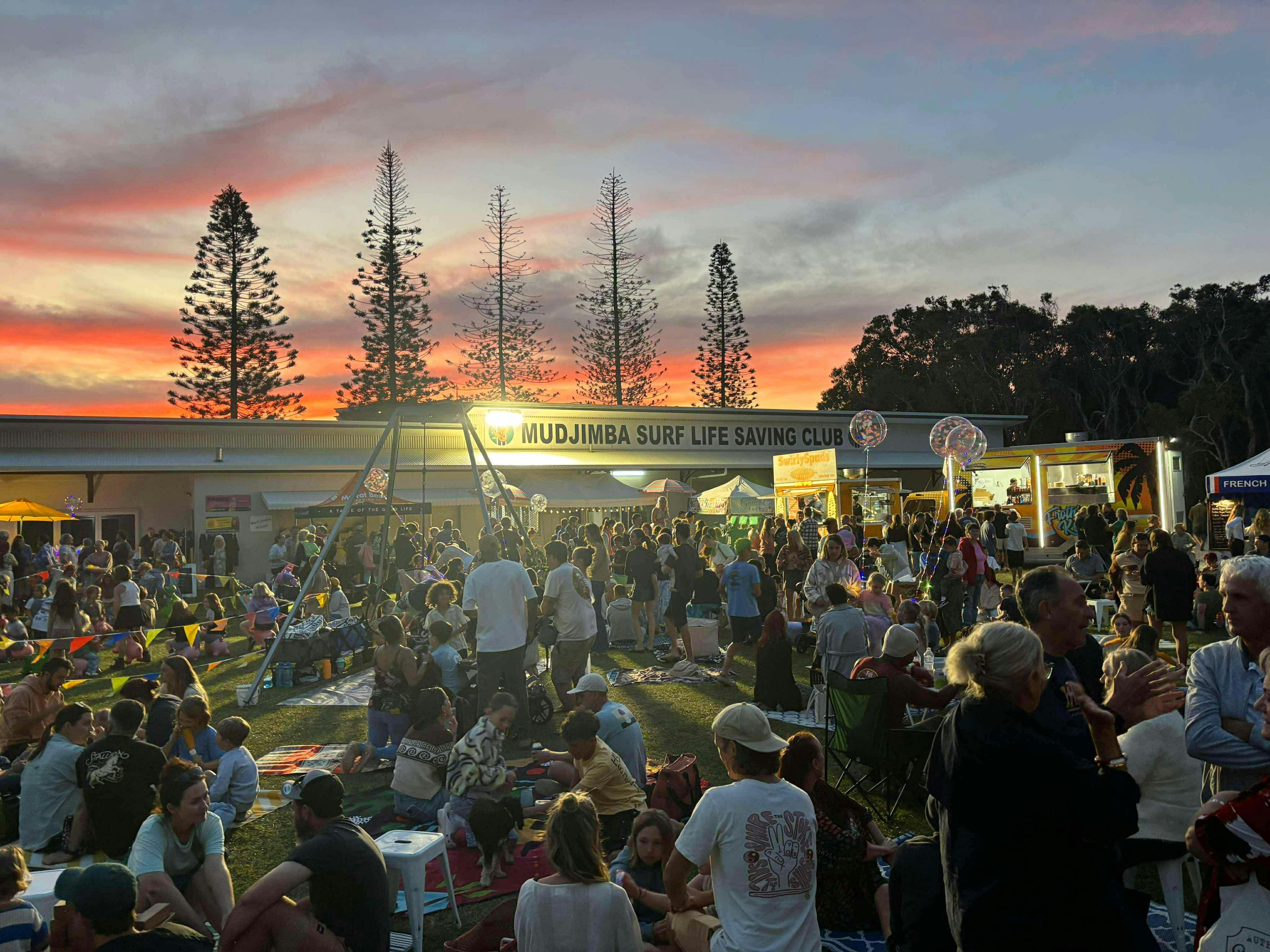 Saltwater Saturdays - Mudjimba Night Markets