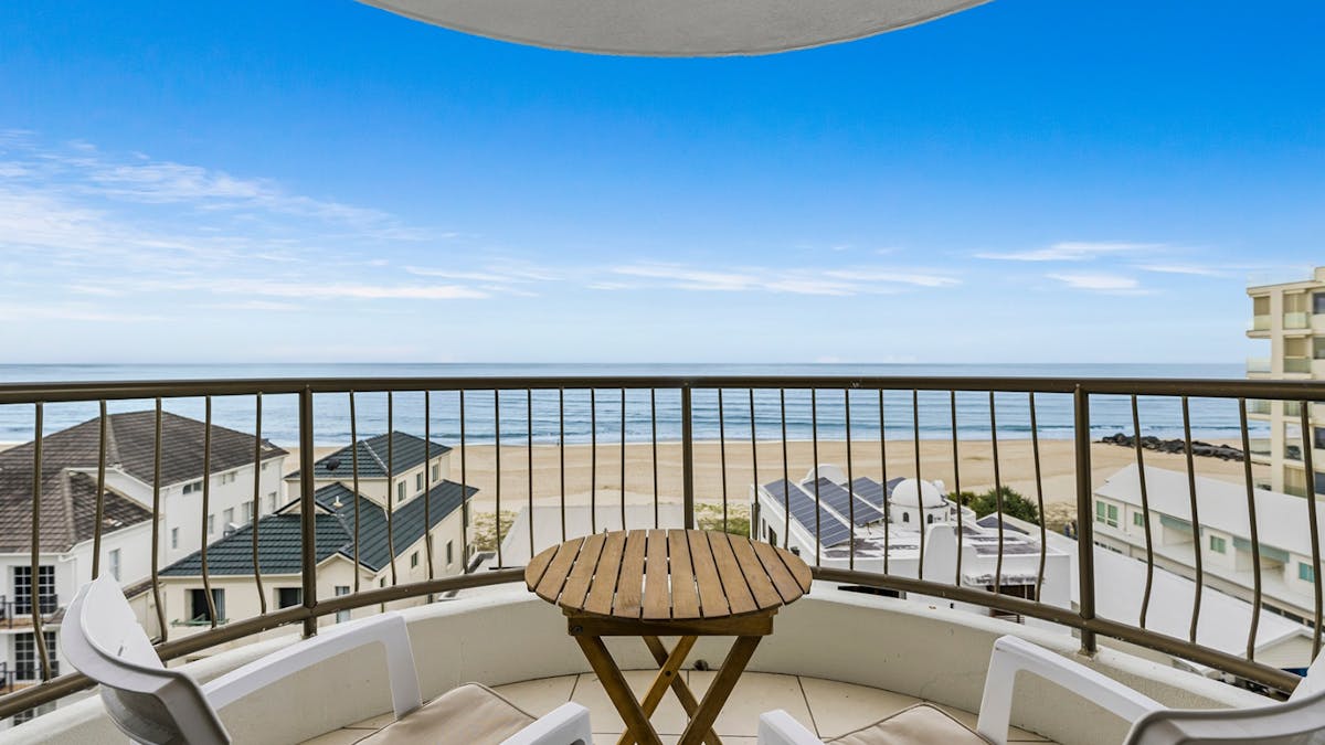 2 Bedroom unit in Palm Beach - Balcony with Ocean Views