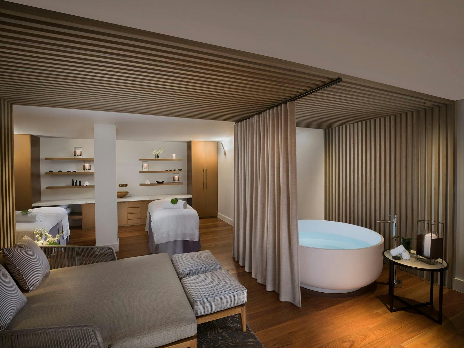 InterContinental Hayman Island Resort | Couple Suite InterContinental Hayman Island Resort | Couple Suite