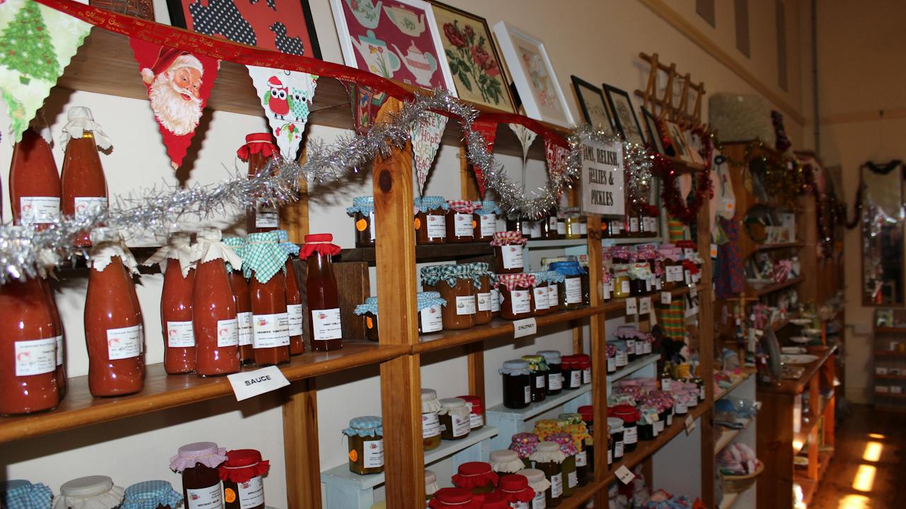 Grimwoods Craft Shop