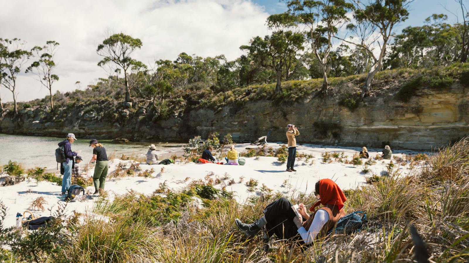 Painting Sloping Main Reserve with Mel Hills