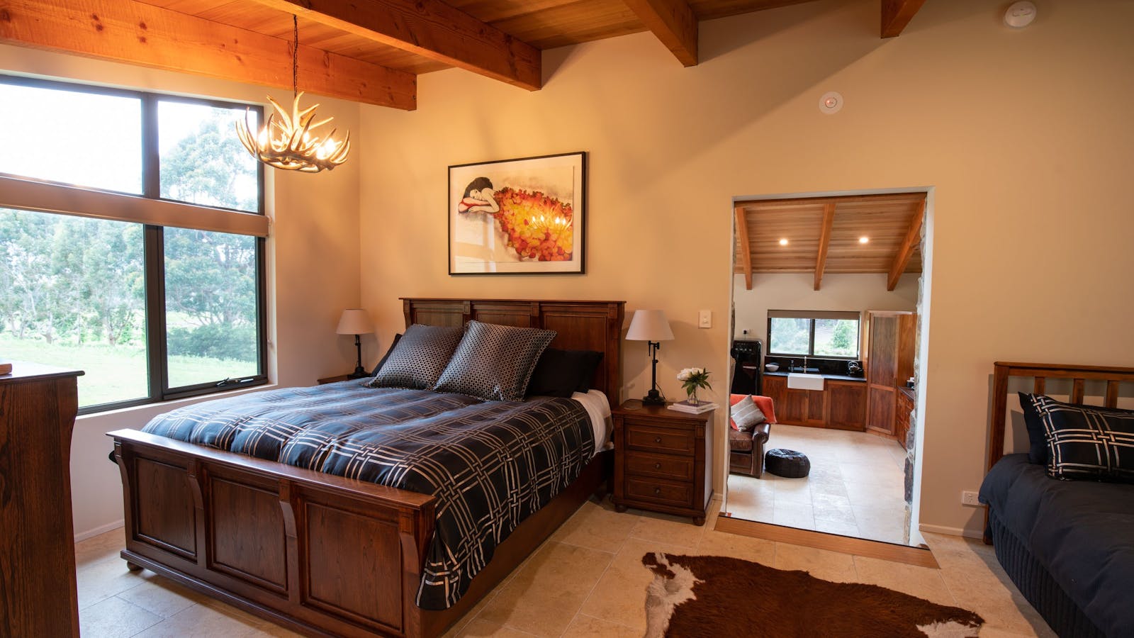 Studio - Bedroom