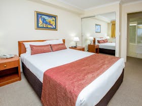 Springwood Tower Apartment Hotel