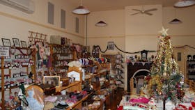 Grimwoods Craft Shop