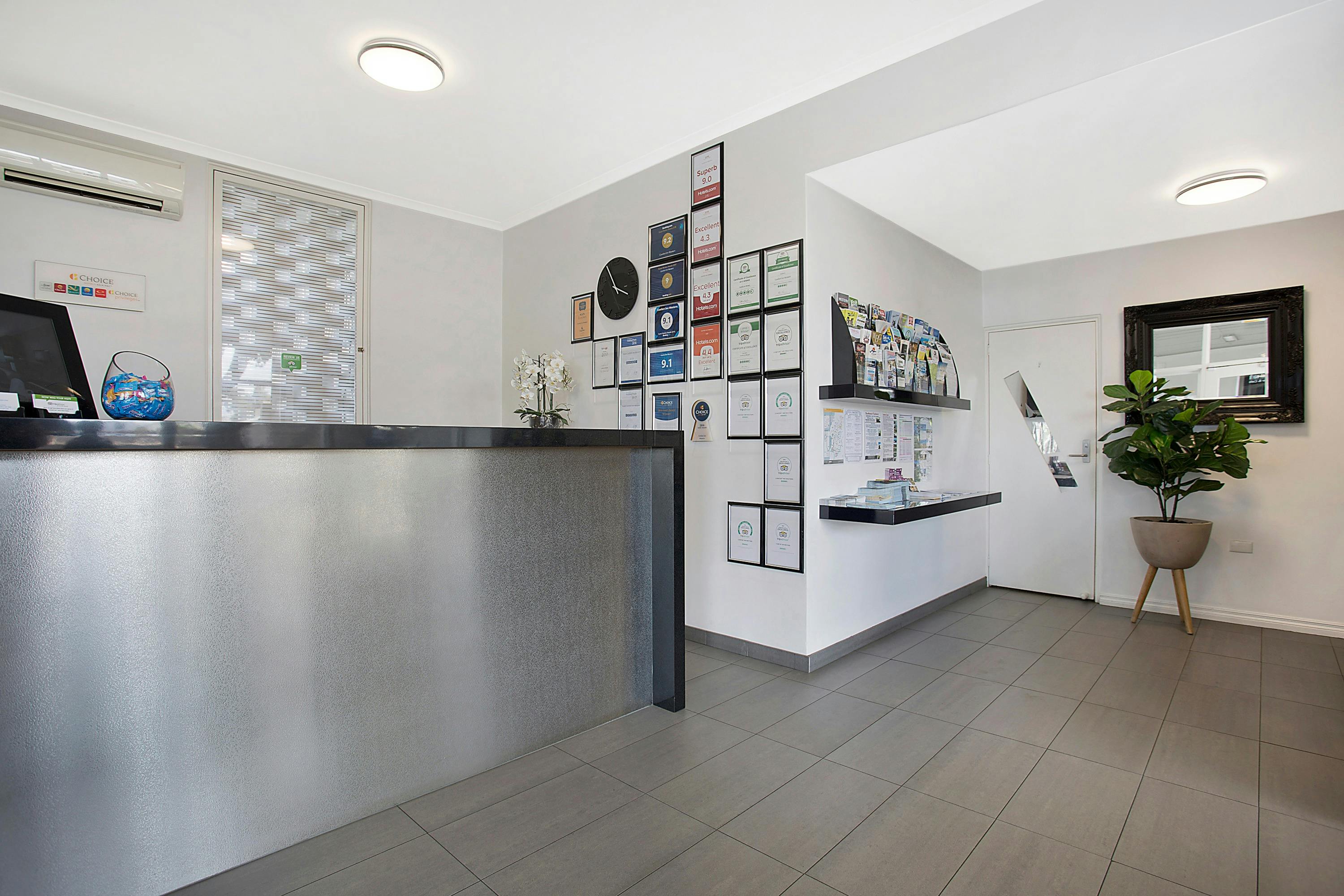 Warrnambool Where to stay, what to do and what's on in Inn Western