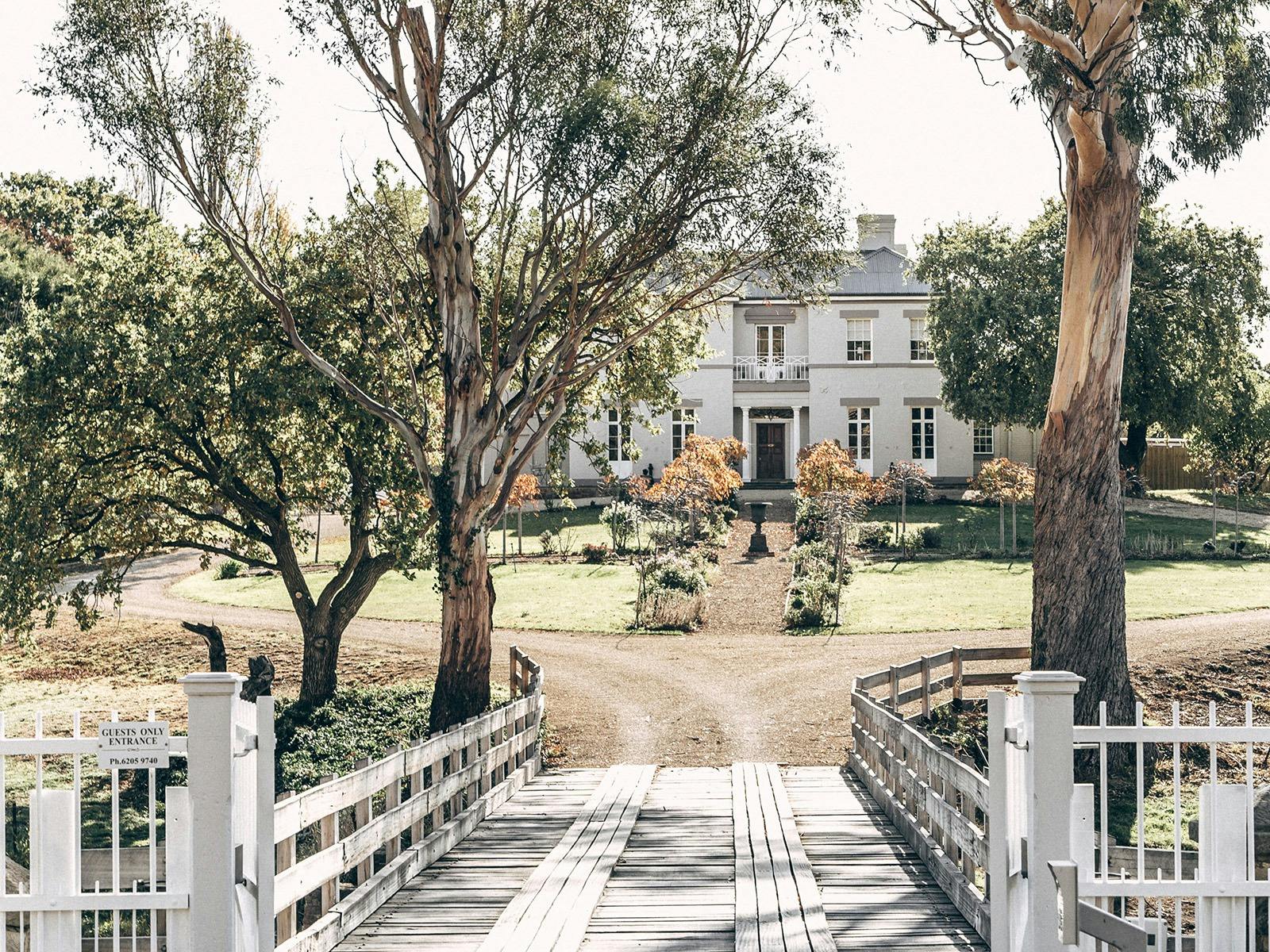 Mid-year magic: Georgian villa getaway image