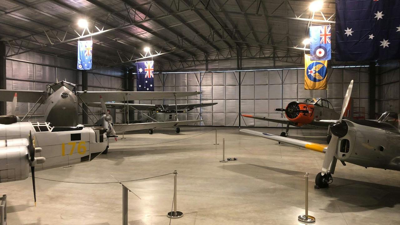 Display Hangar
